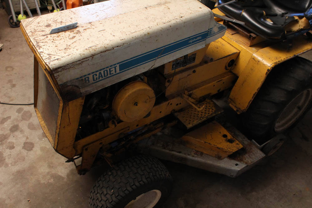 International Cub Cadet 125 Hydrostatic Tractor