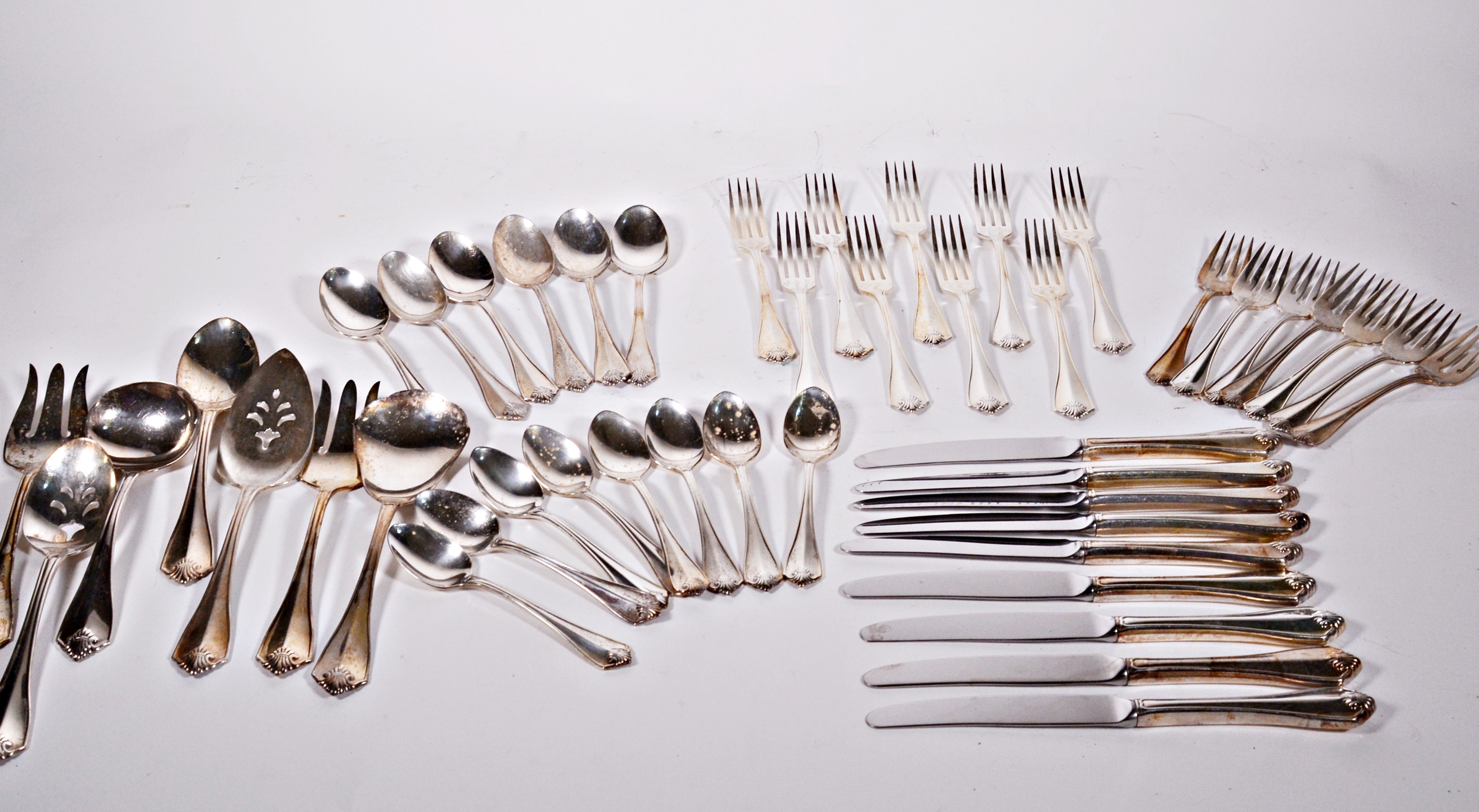 Rogers Oneida "King James" Silver Plate Flatware and Serveware Set