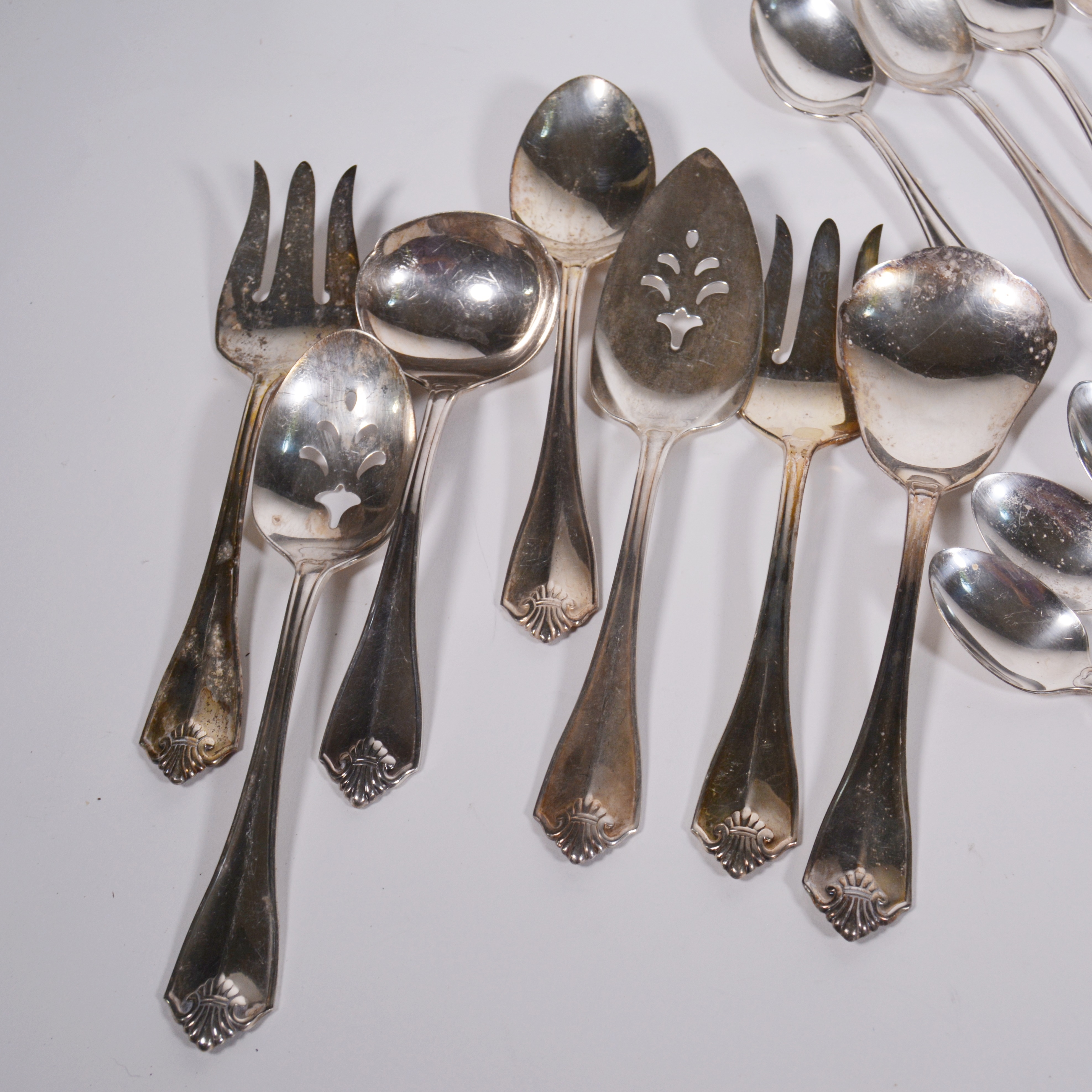 Rogers Oneida "King James" Silver Plate Flatware and Serveware Set