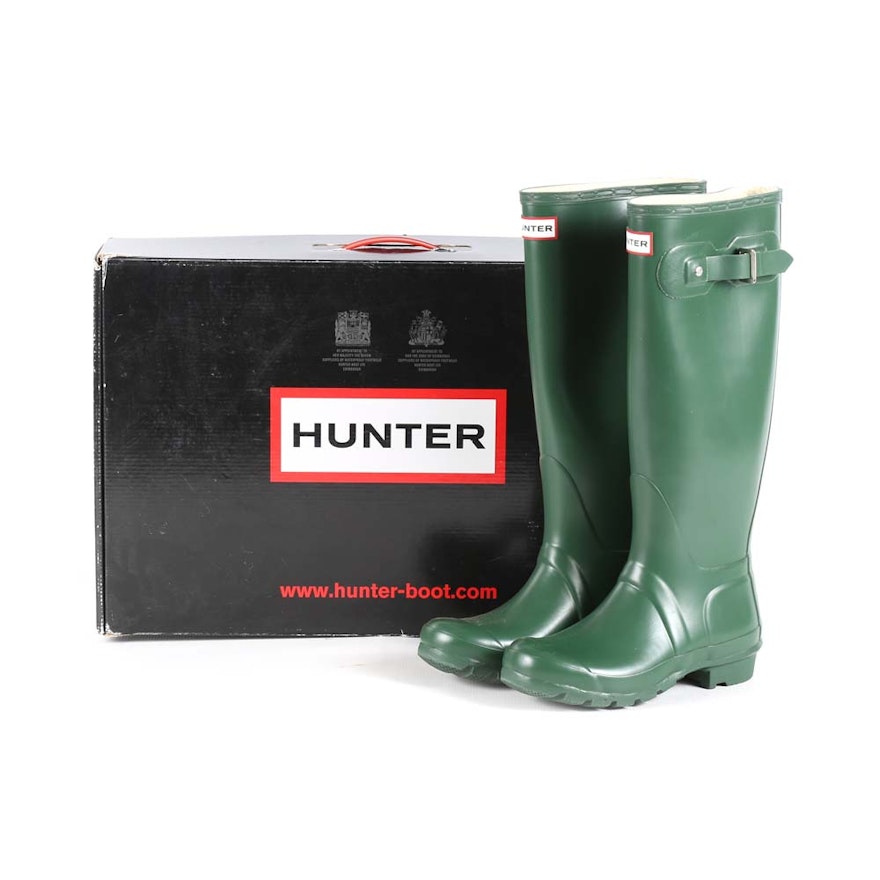 Hunter Original Tall Rain Boots in Hunter Green
