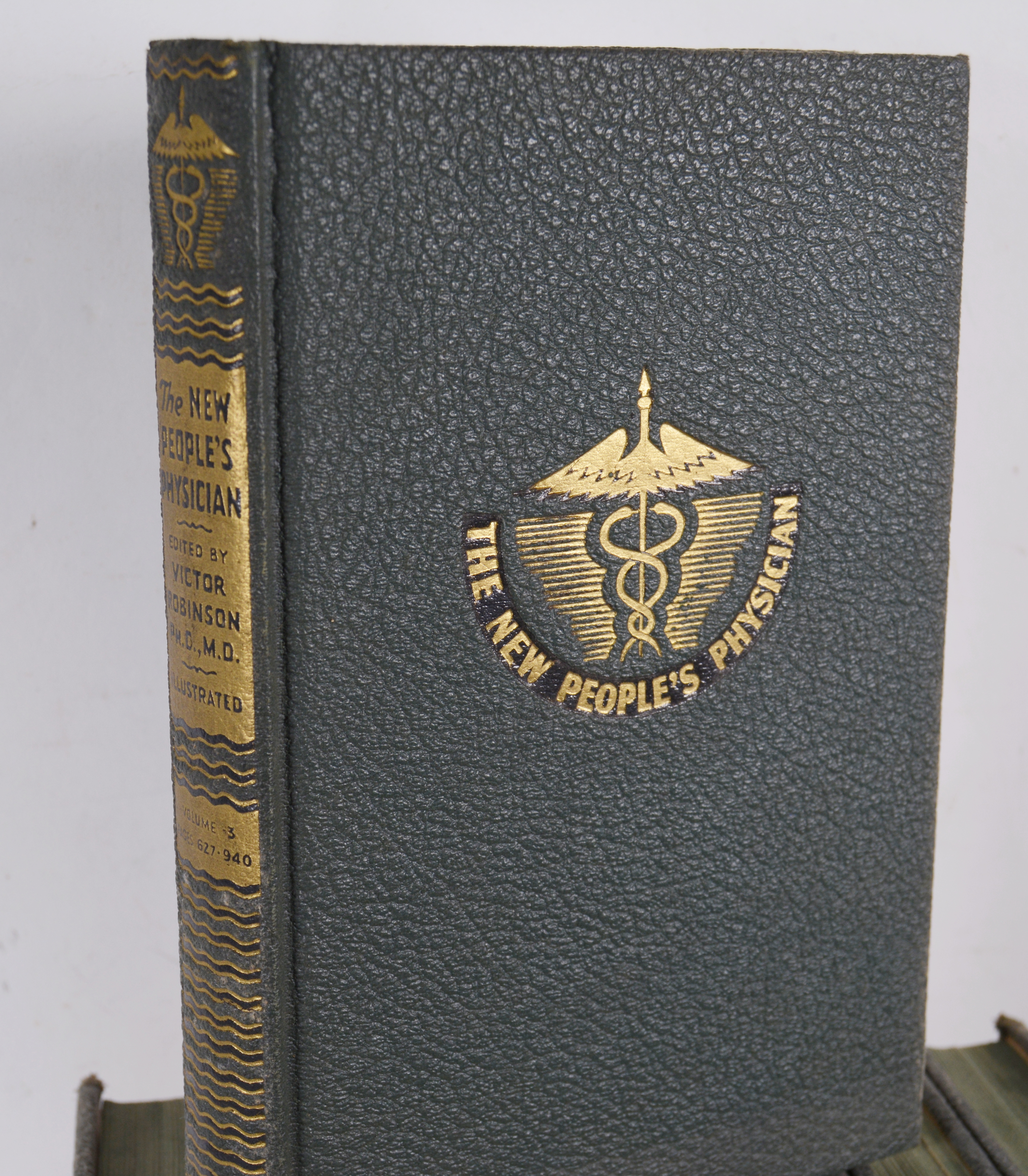 "The New Peoples Physician The Concise Encyclopedia of Health"