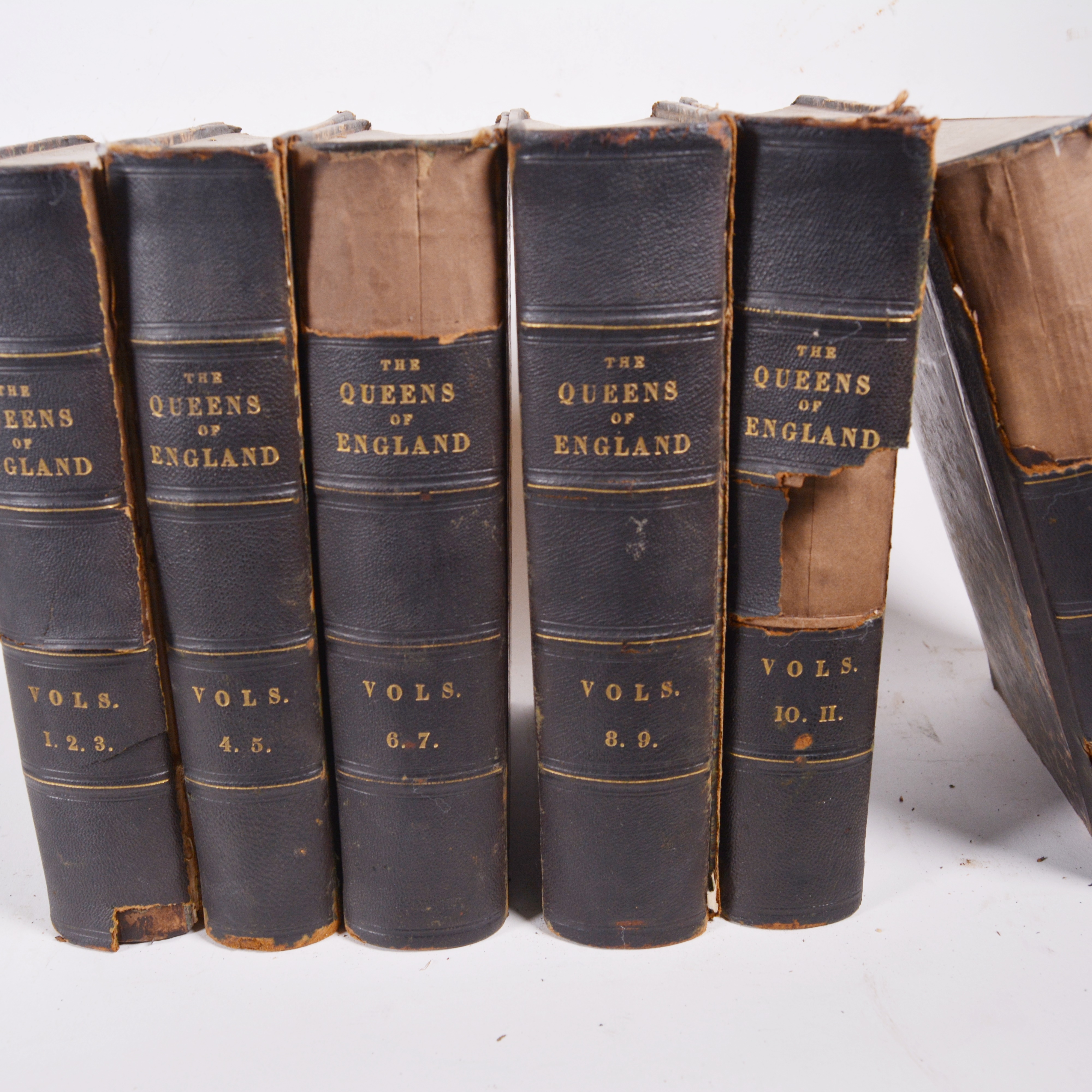 1850 "Lives of the Queens of England" by Agnes Strickland