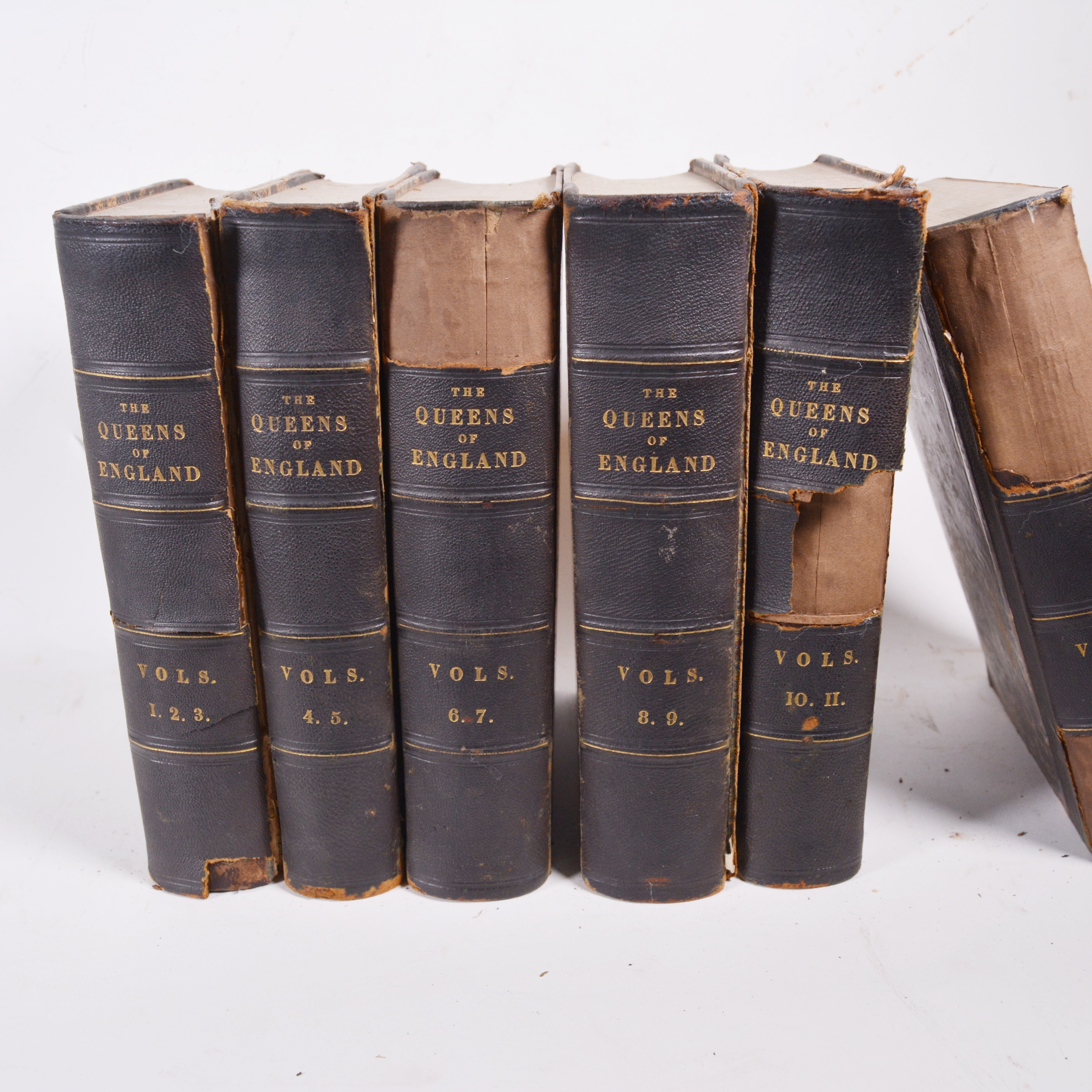 1850 "Lives of the Queens of England" by Agnes Strickland