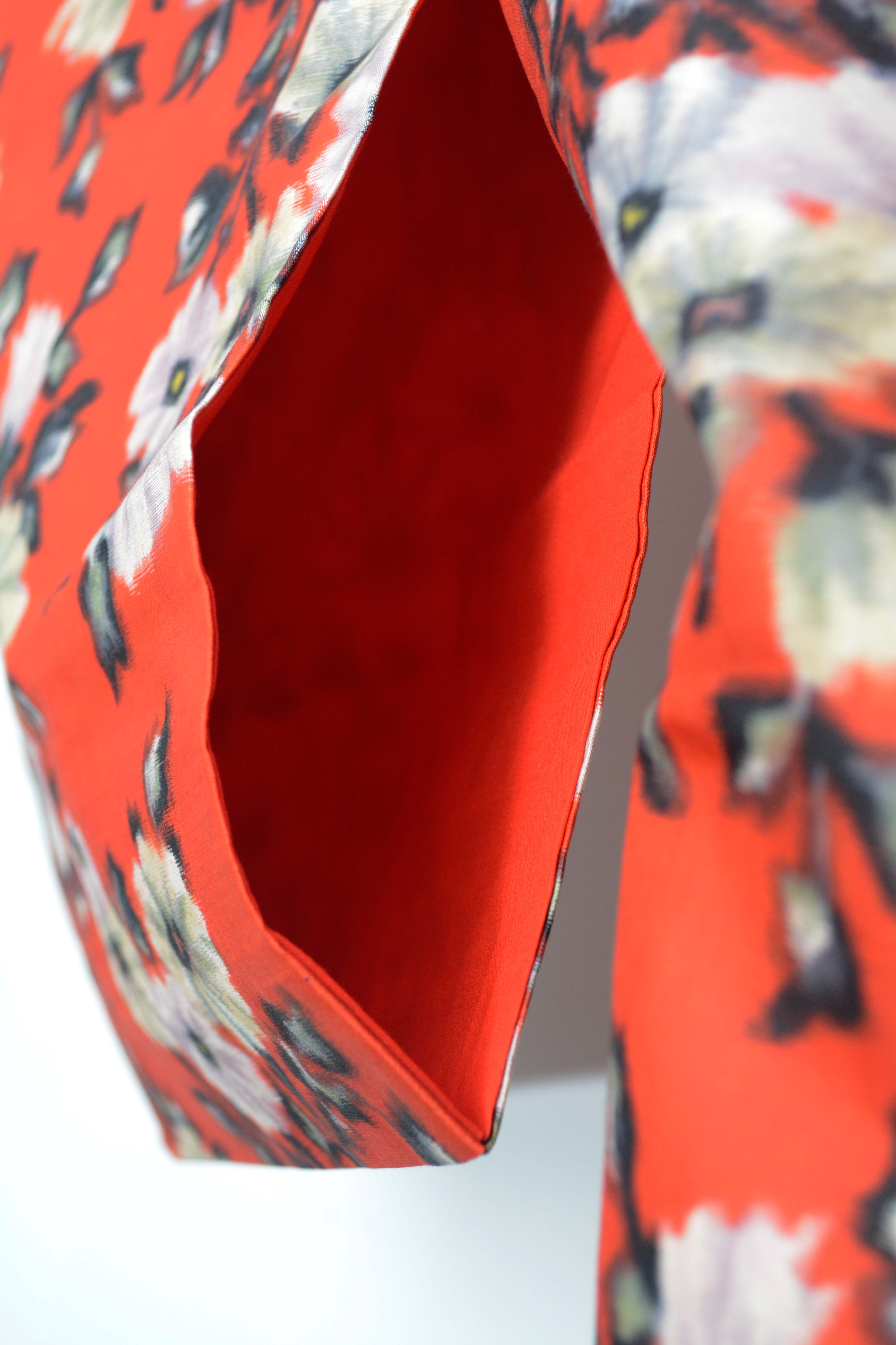 Circa 1930 Vintage Handwoven Kasuri Ikat Silk Kimono