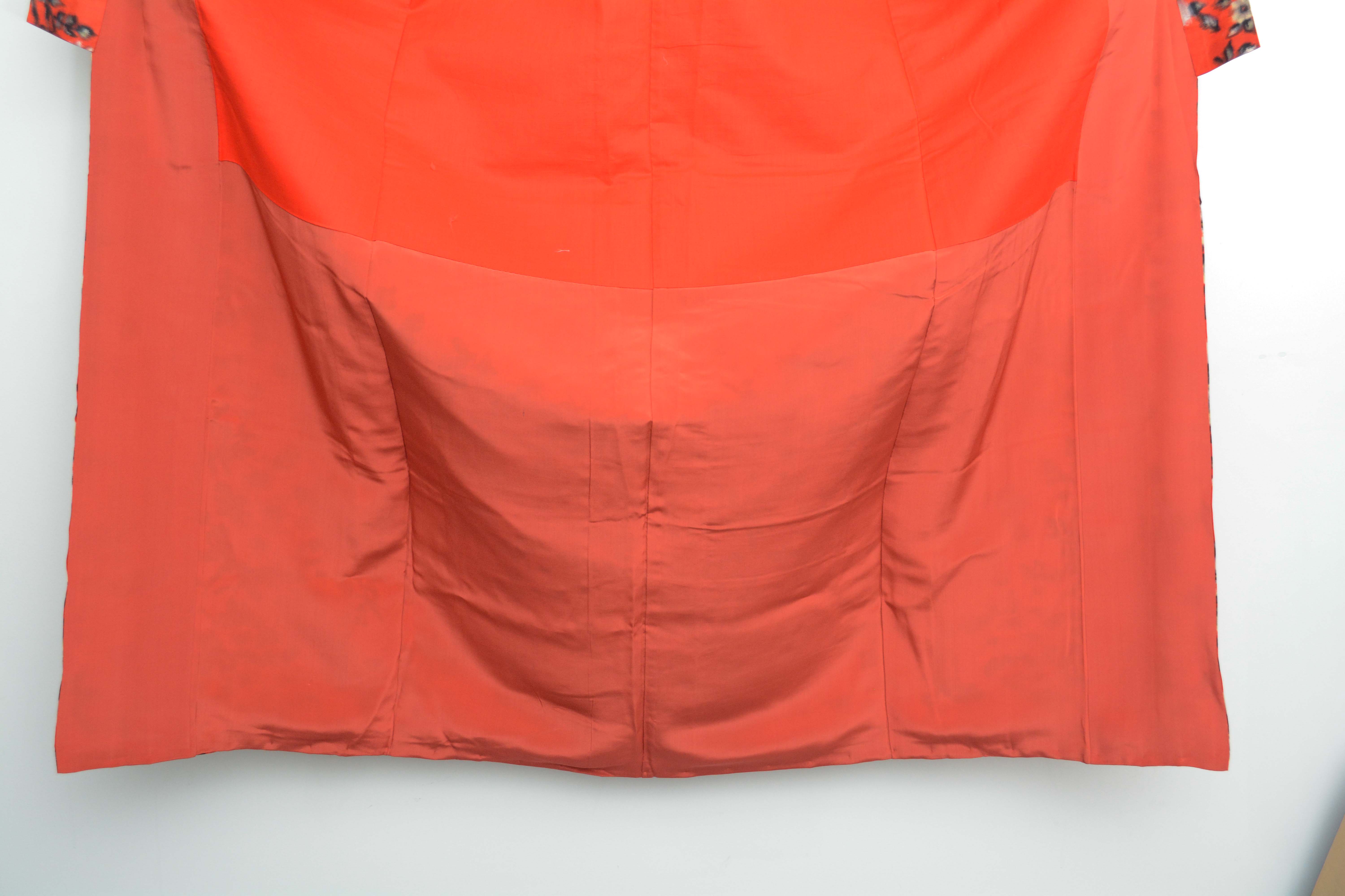 Circa 1930 Vintage Handwoven Kasuri Ikat Silk Kimono