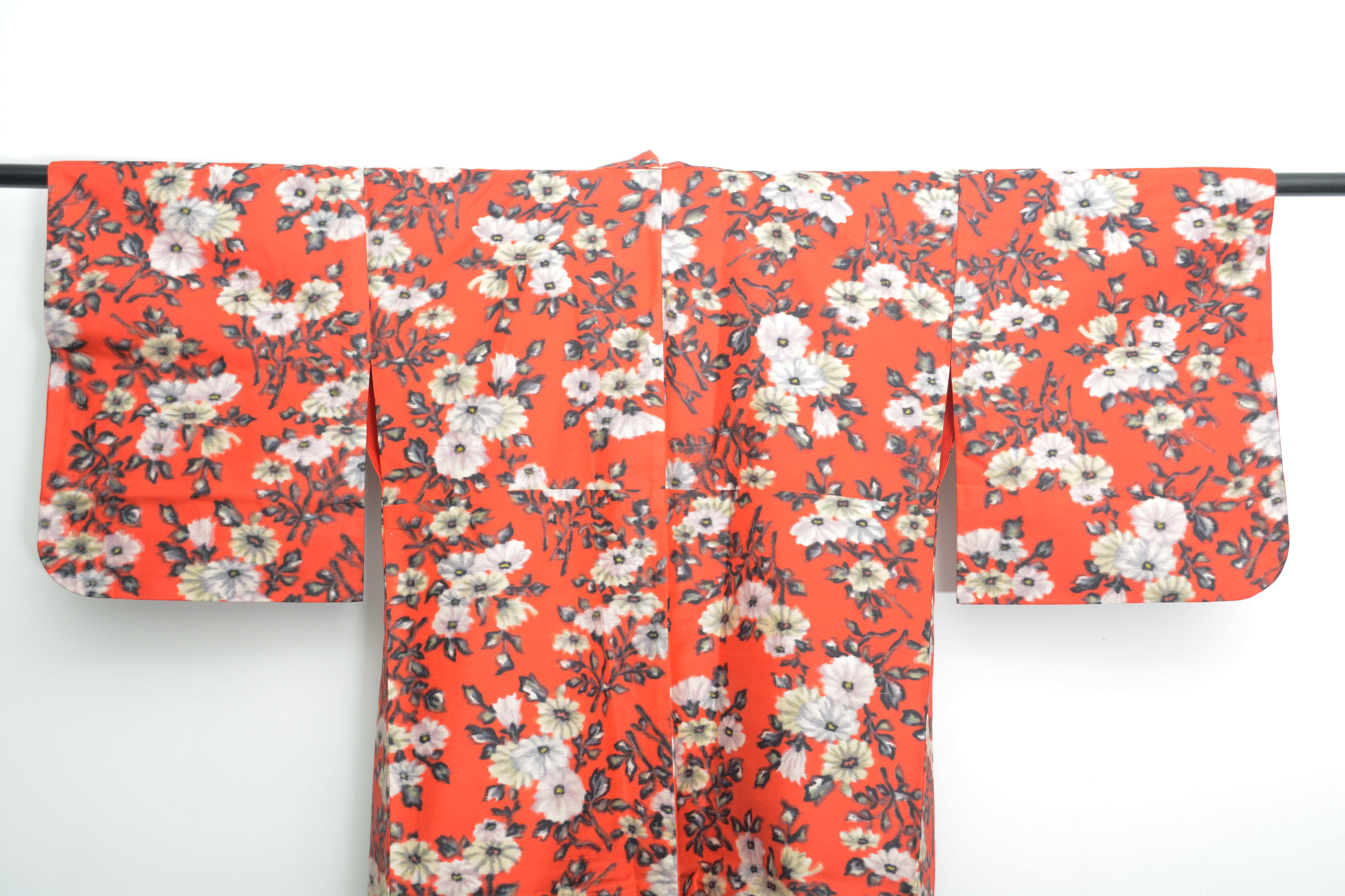 Circa 1930 Vintage Handwoven Kasuri Ikat Silk Kimono