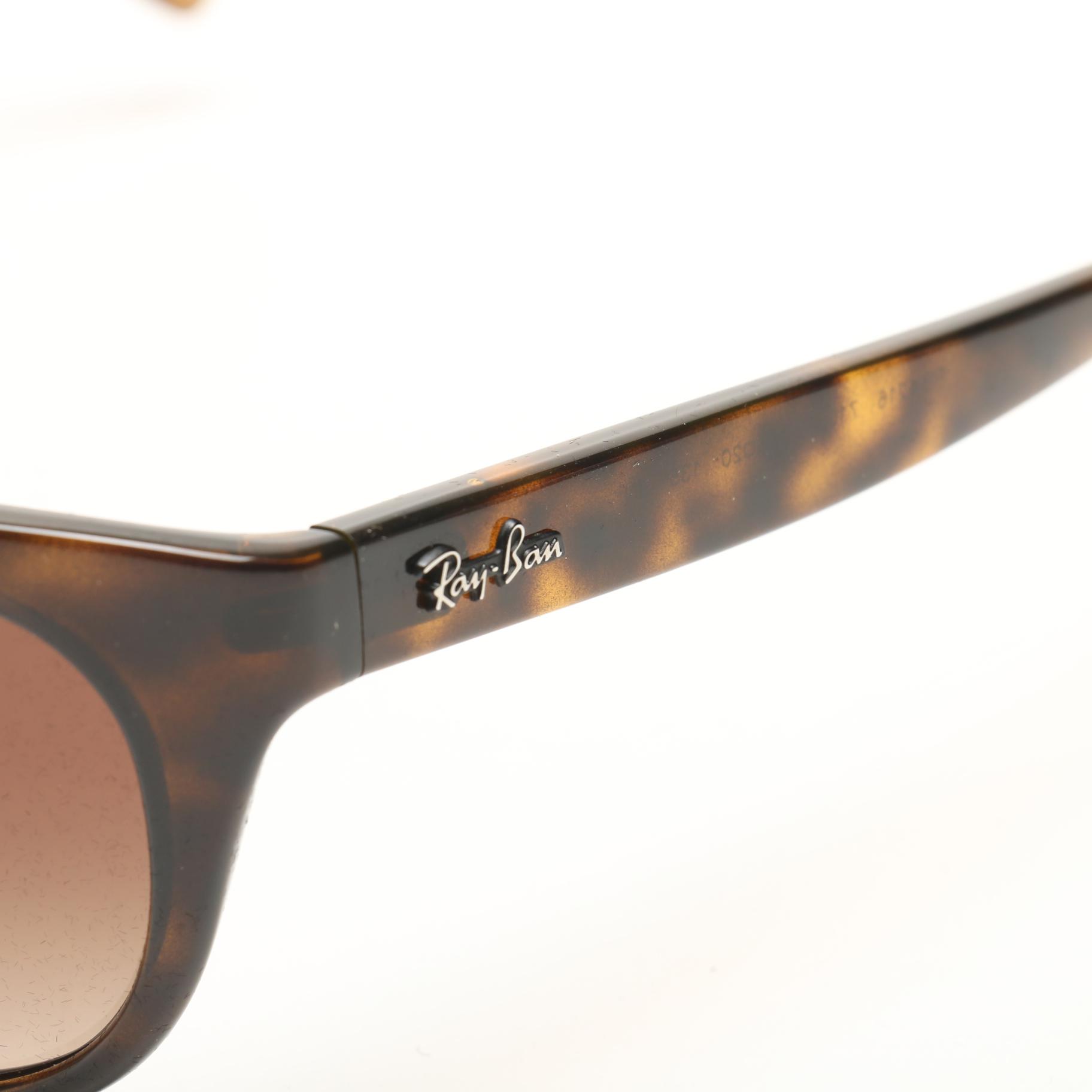 Ray-Ban Tortoiseshell-Style Sunglasses