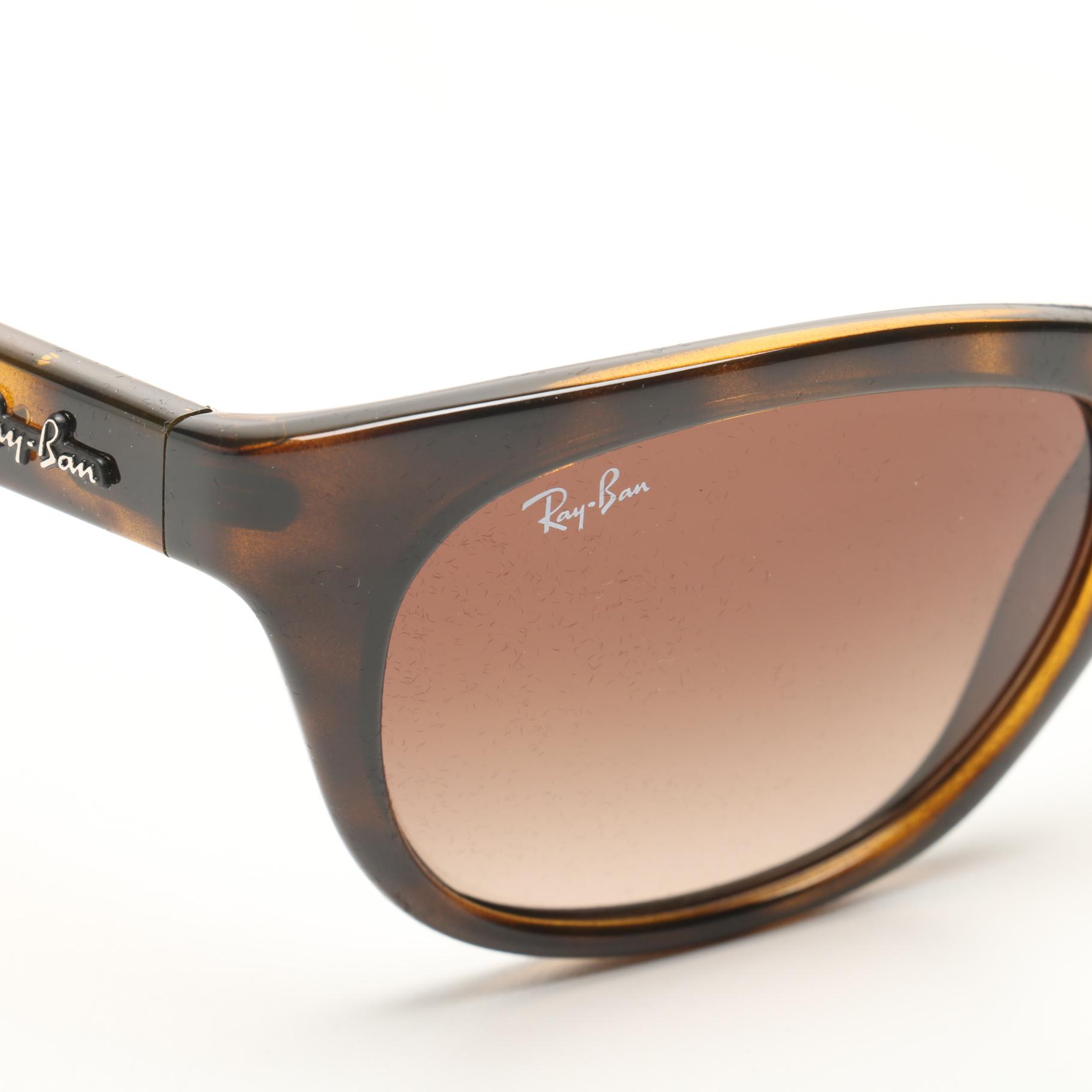 Ray-Ban Tortoiseshell-Style Sunglasses
