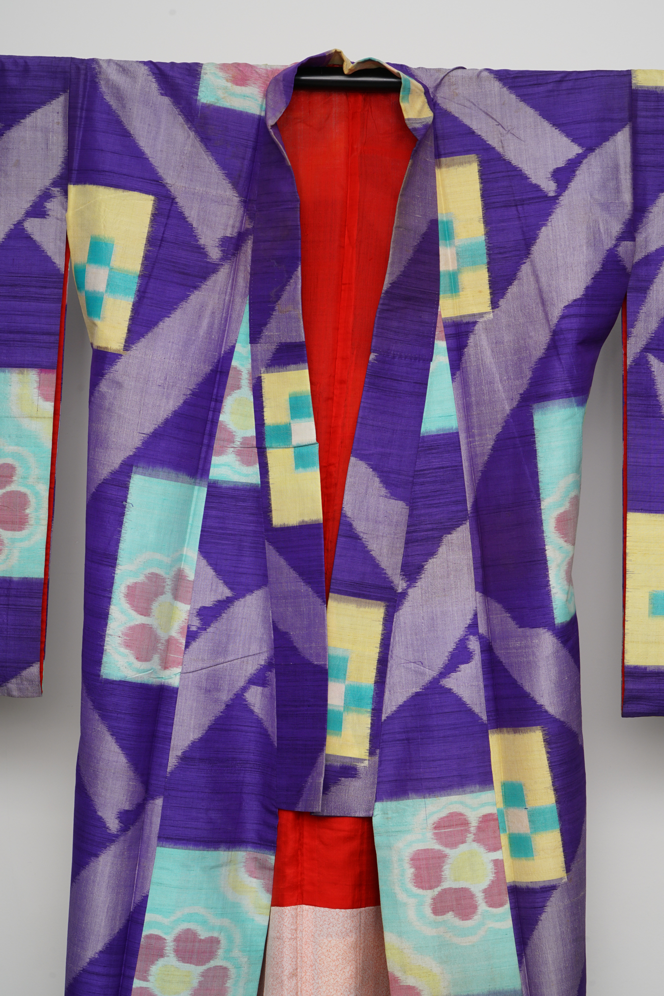 Circa 1930 Vintage Handwoven Ikat Meisen Silk Kofurisode Kimono