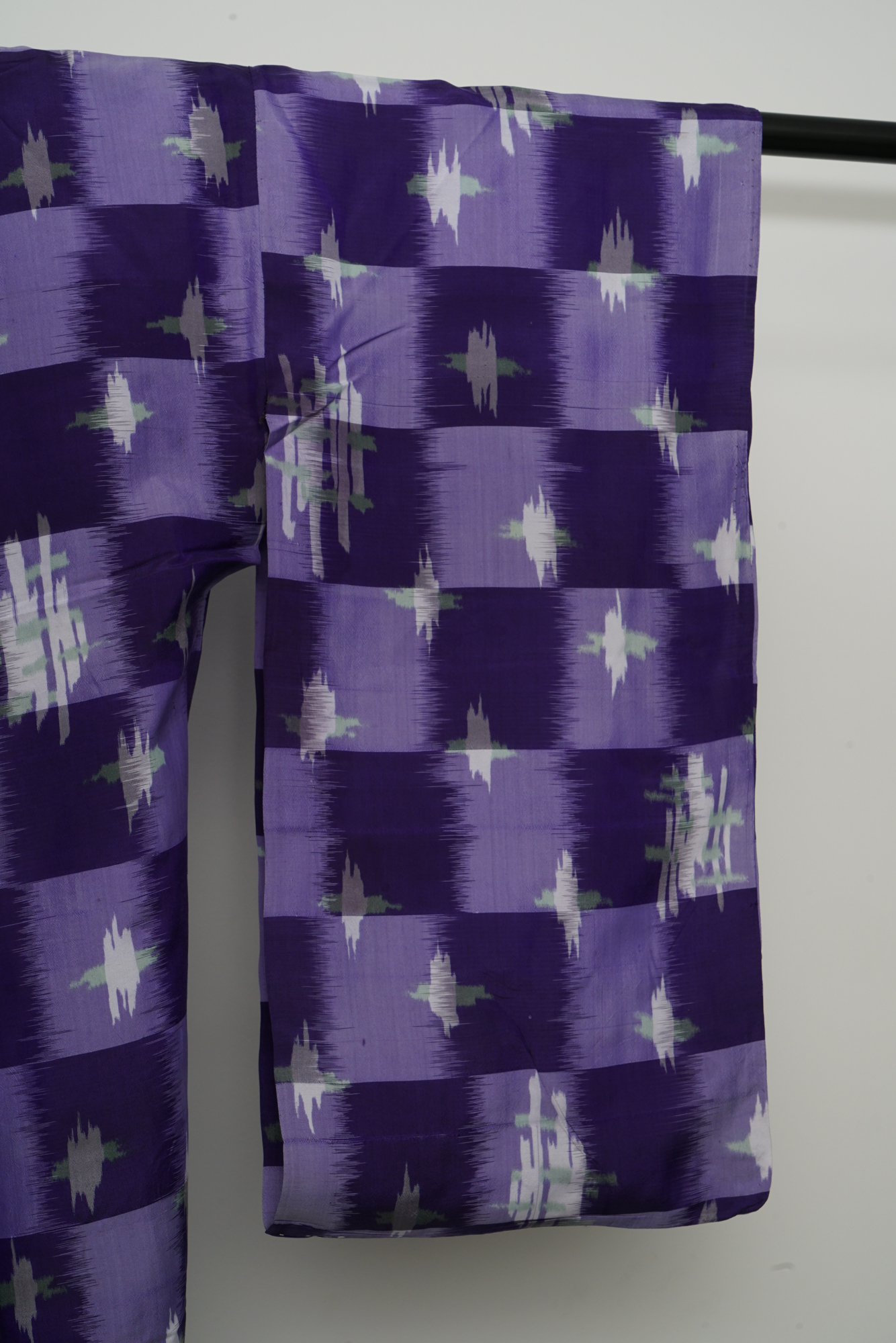 Circa 1940 Vintage Handwoven Kasuri Ikat Silk Kimono