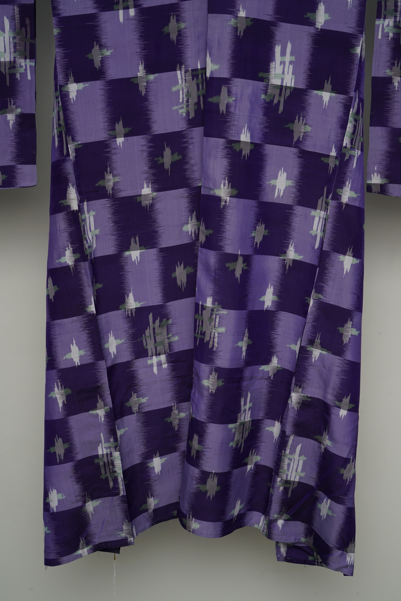 Circa 1940 Vintage Handwoven Kasuri Ikat Silk Kimono