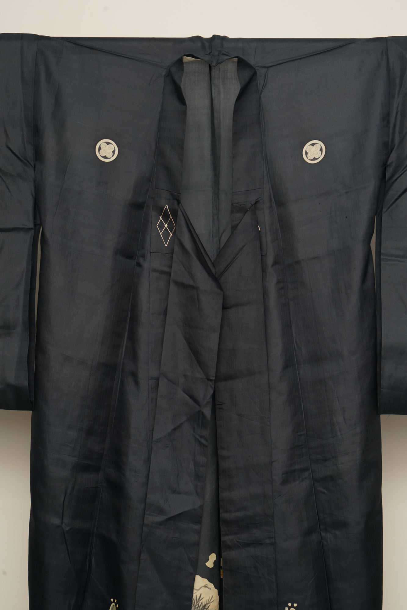 Circa 1880 Meiji Period Handwoven Silk Formal Crested Miyamairi Infant Kimono