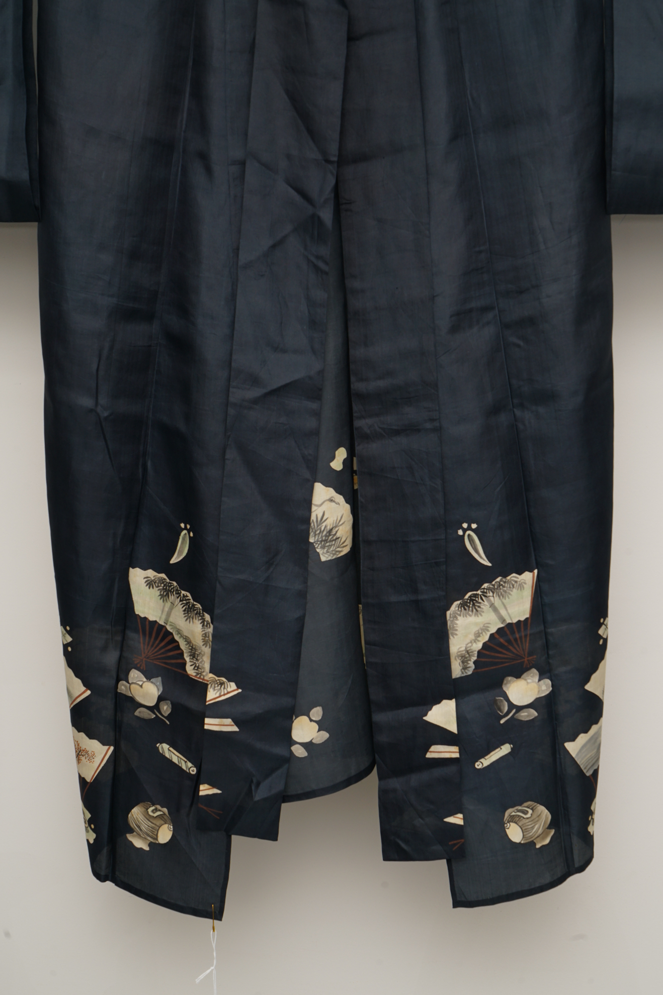 Circa 1880 Meiji Period Handwoven Silk Formal Crested Miyamairi Infant Kimono