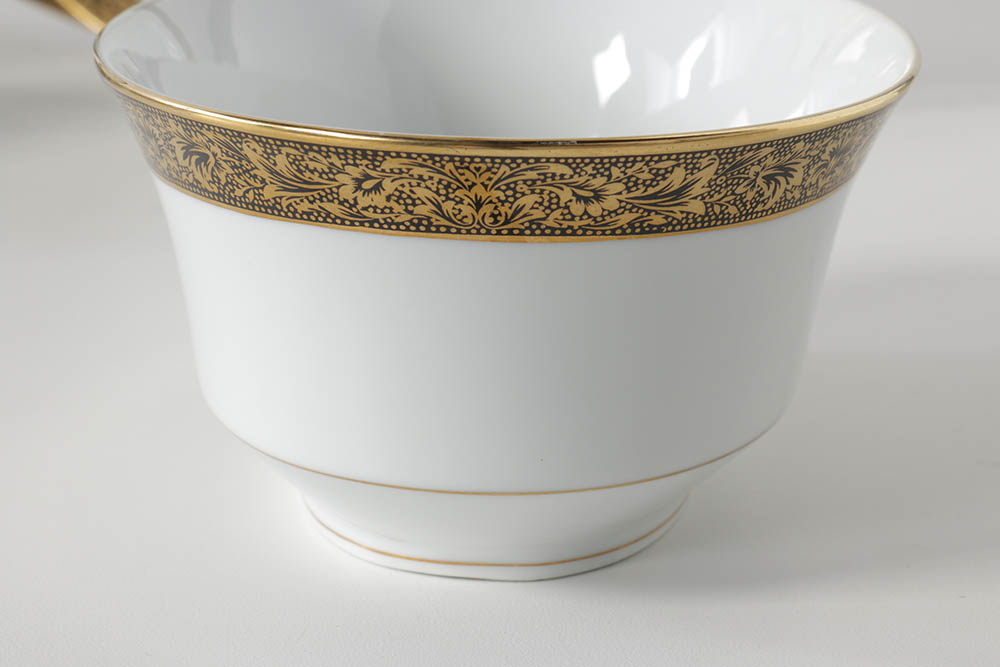 Sango China "Hampton" Porcelain Dinner Service