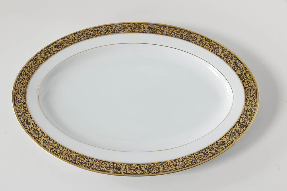 Sango China "Hampton" Porcelain Dinner Service