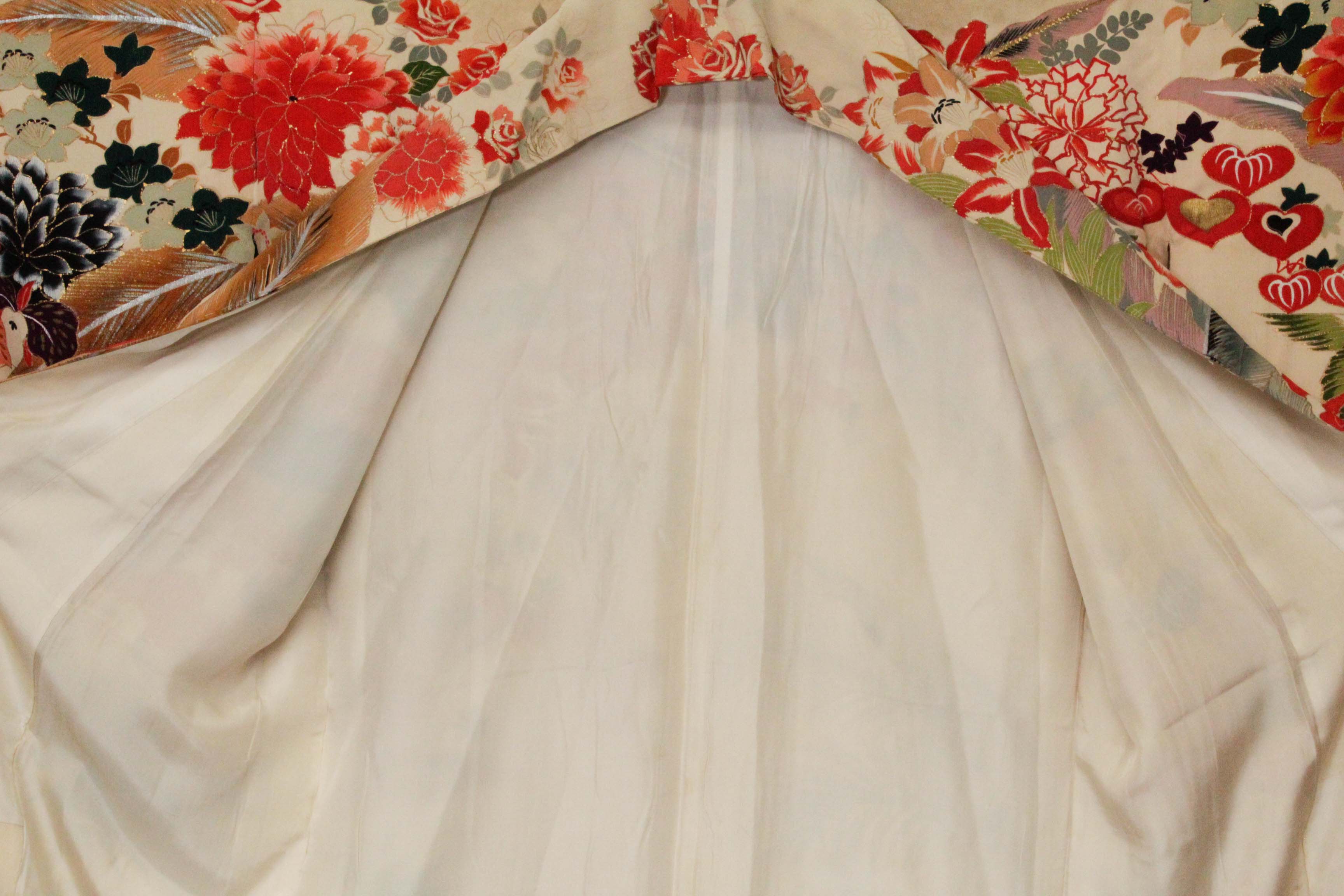 Circa 1930 Vintage Handwoven Silk Crepe Formal Crested Furisode Kimono