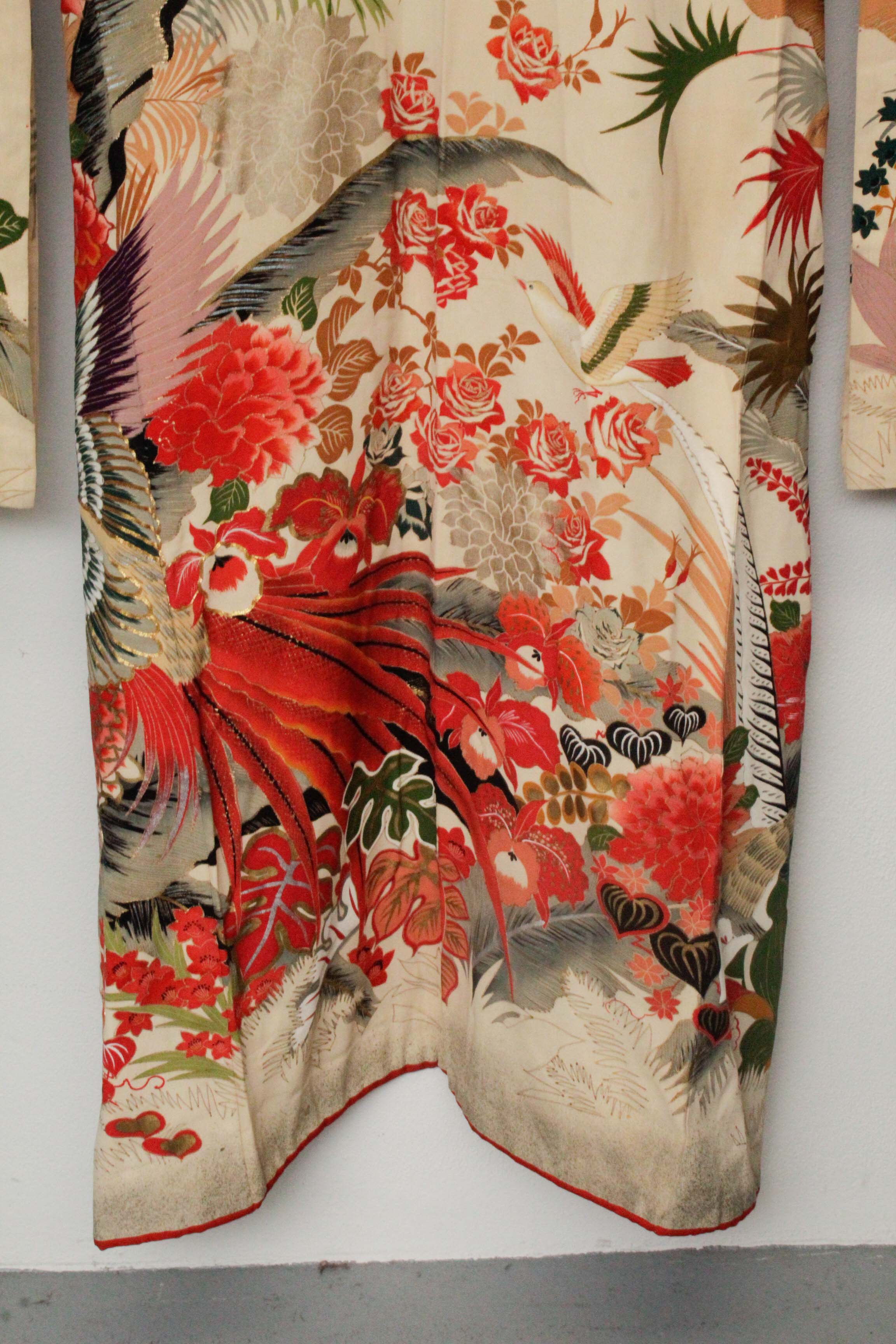 Circa 1930 Vintage Handwoven Silk Crepe Formal Crested Furisode Kimono