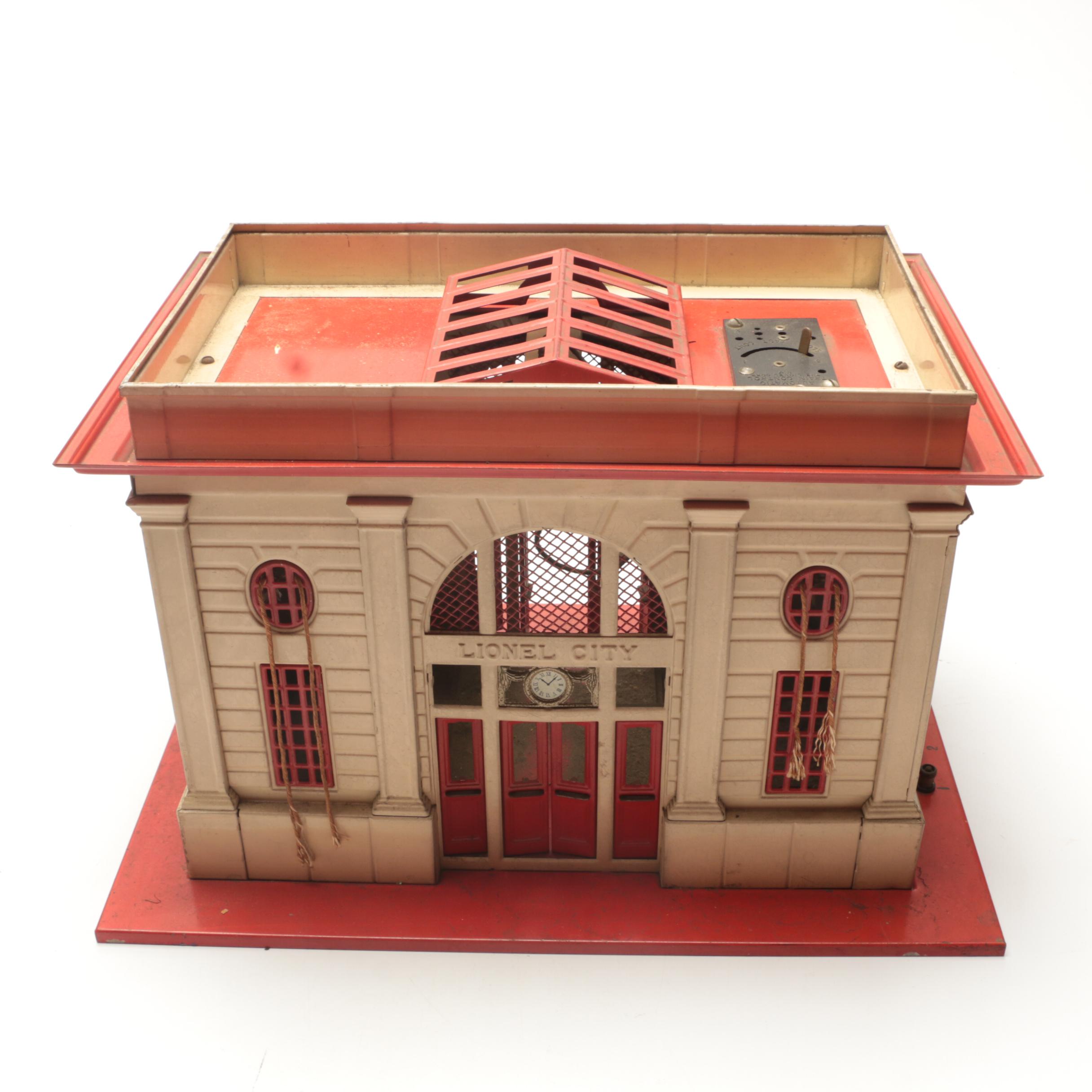 Pre War Lionel Stations