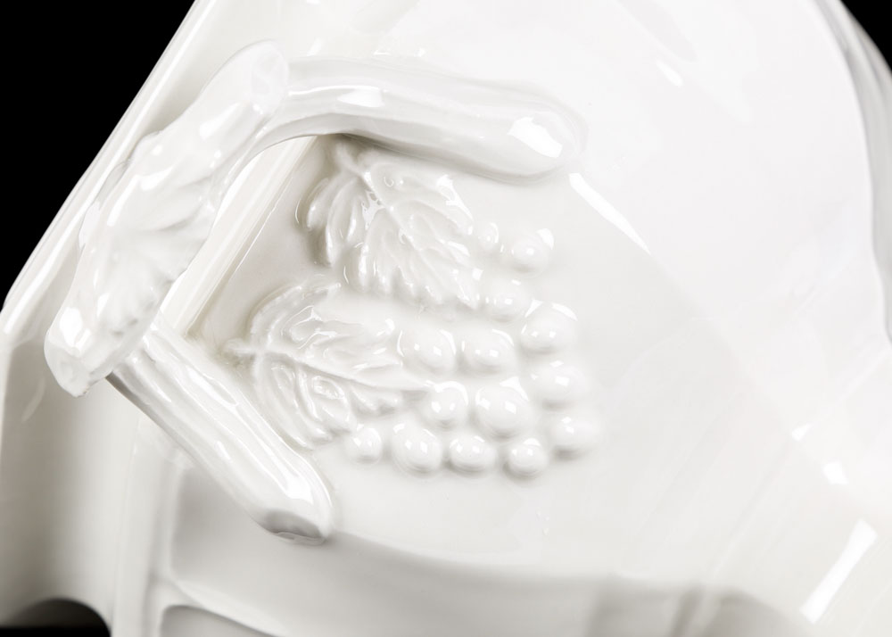 Vinatge Red Cliff Ironstone "Grape" Soup Tureen and Ladle