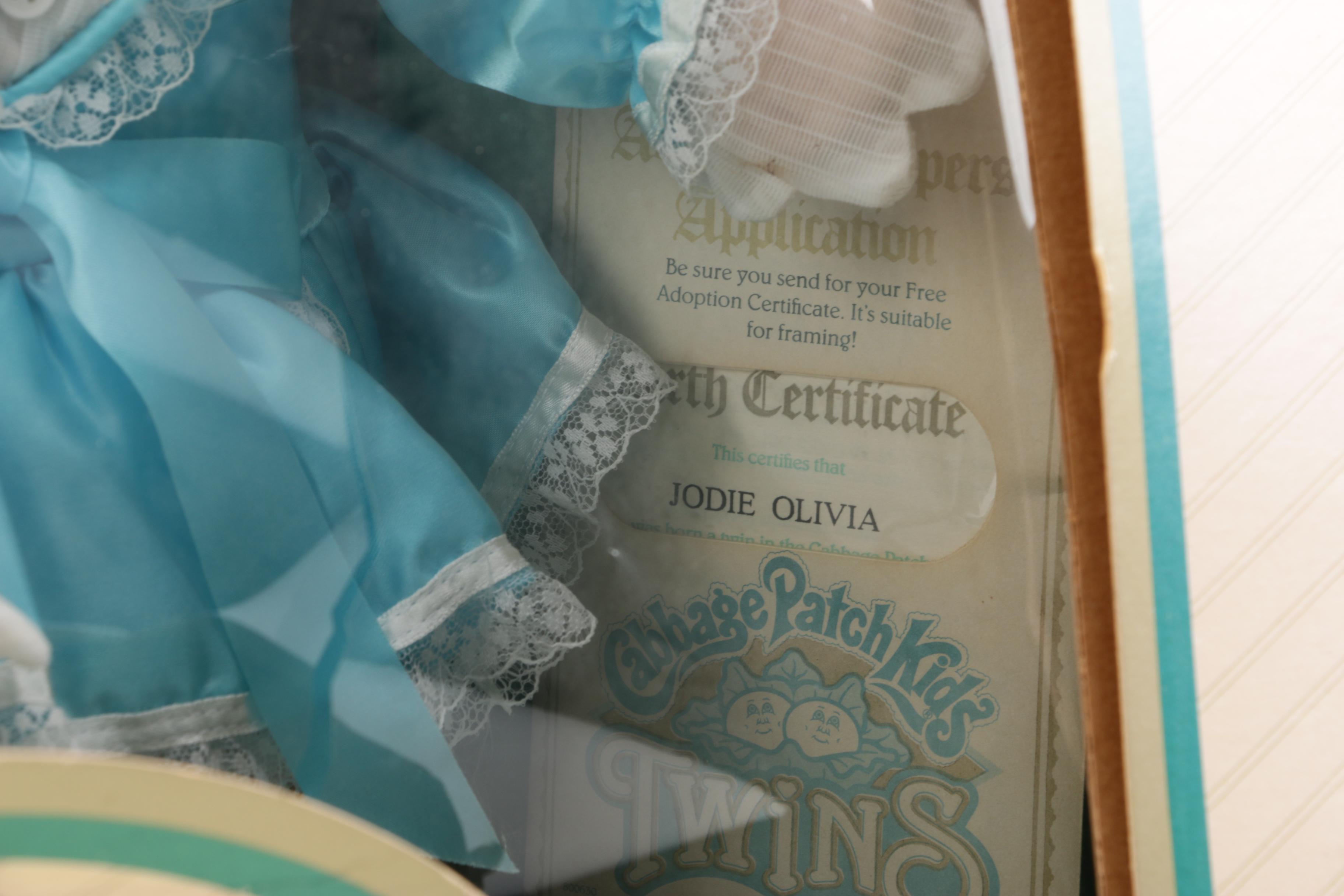 Coleco "Cabbage Patch Kids Twins" Vinyl Dolls, 1985