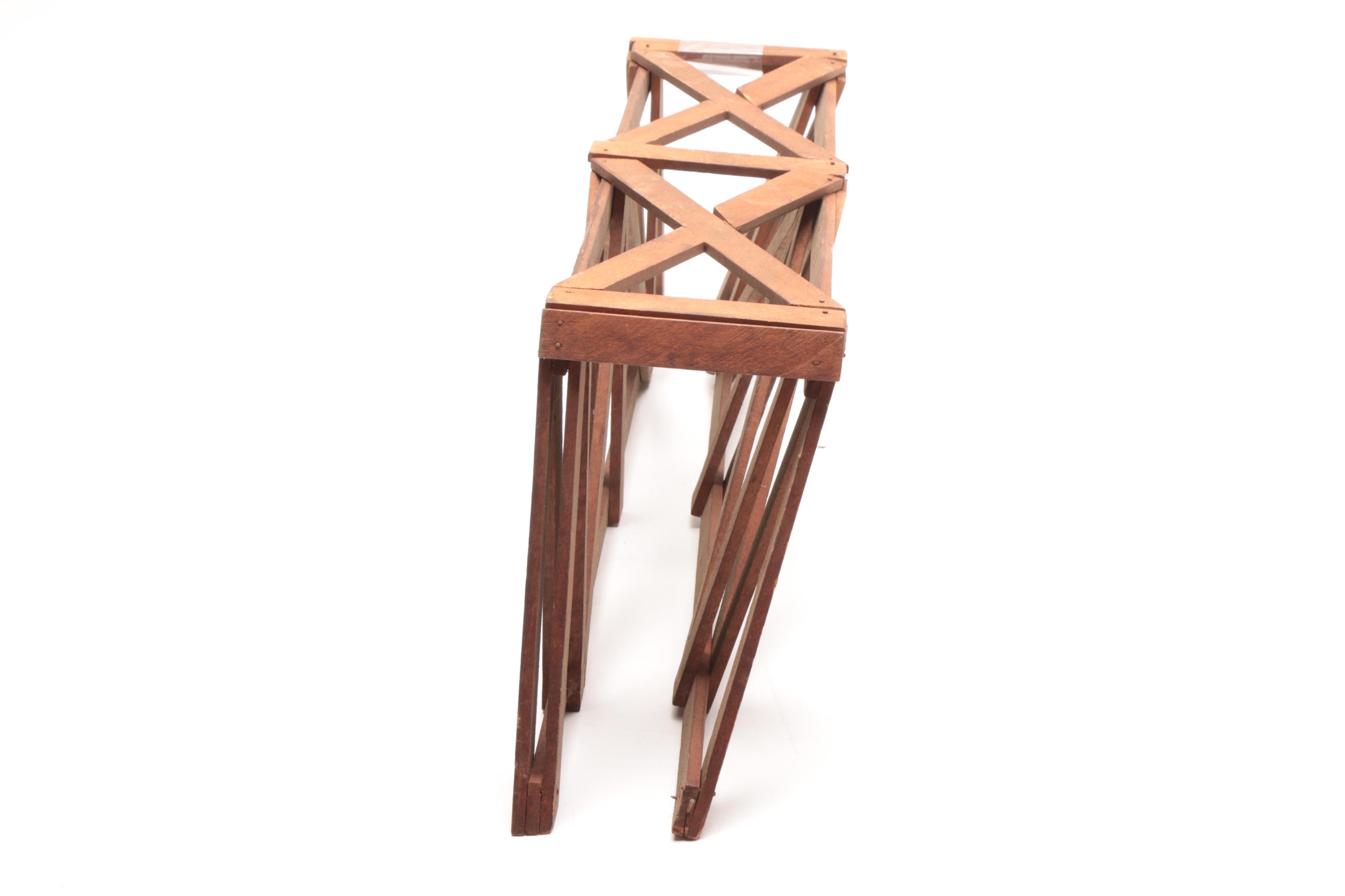 Mid Century O Gauge Train Bridges and Track