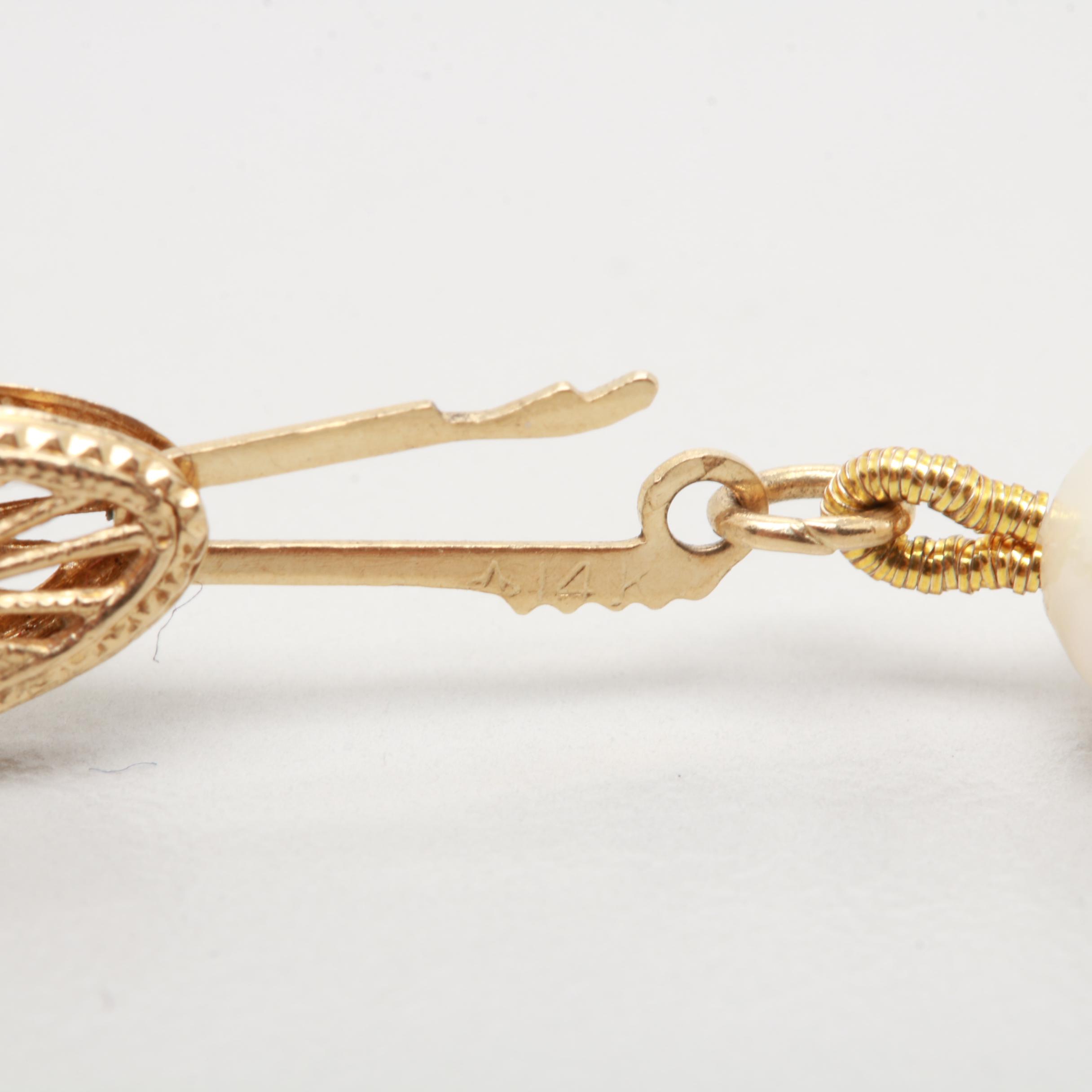 14K Yellow Gold Cultured Pearl Necklace