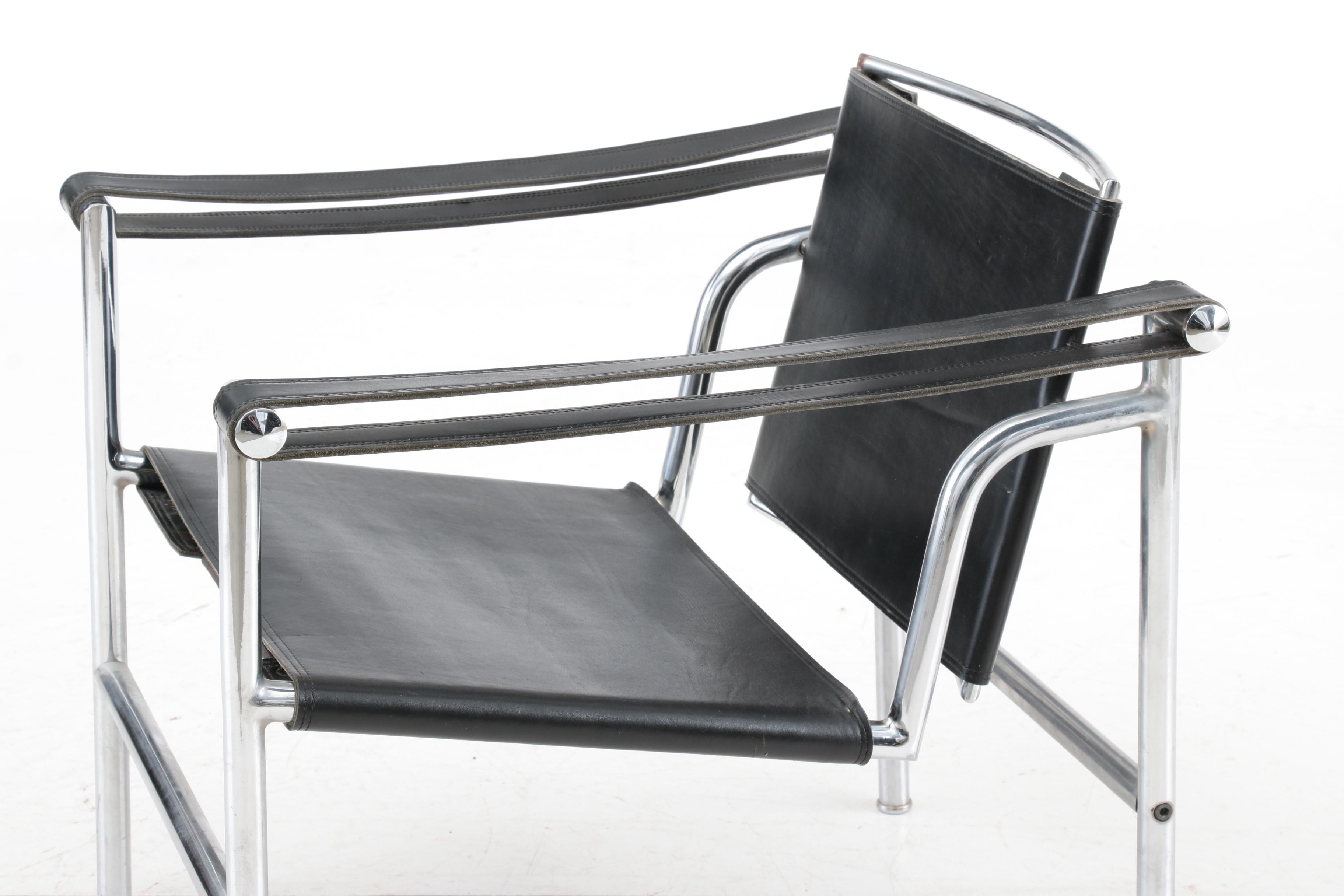 Bauhaus Style Leather Strap Sling Chair Pair after Le Corbusier's "LC1" Chair