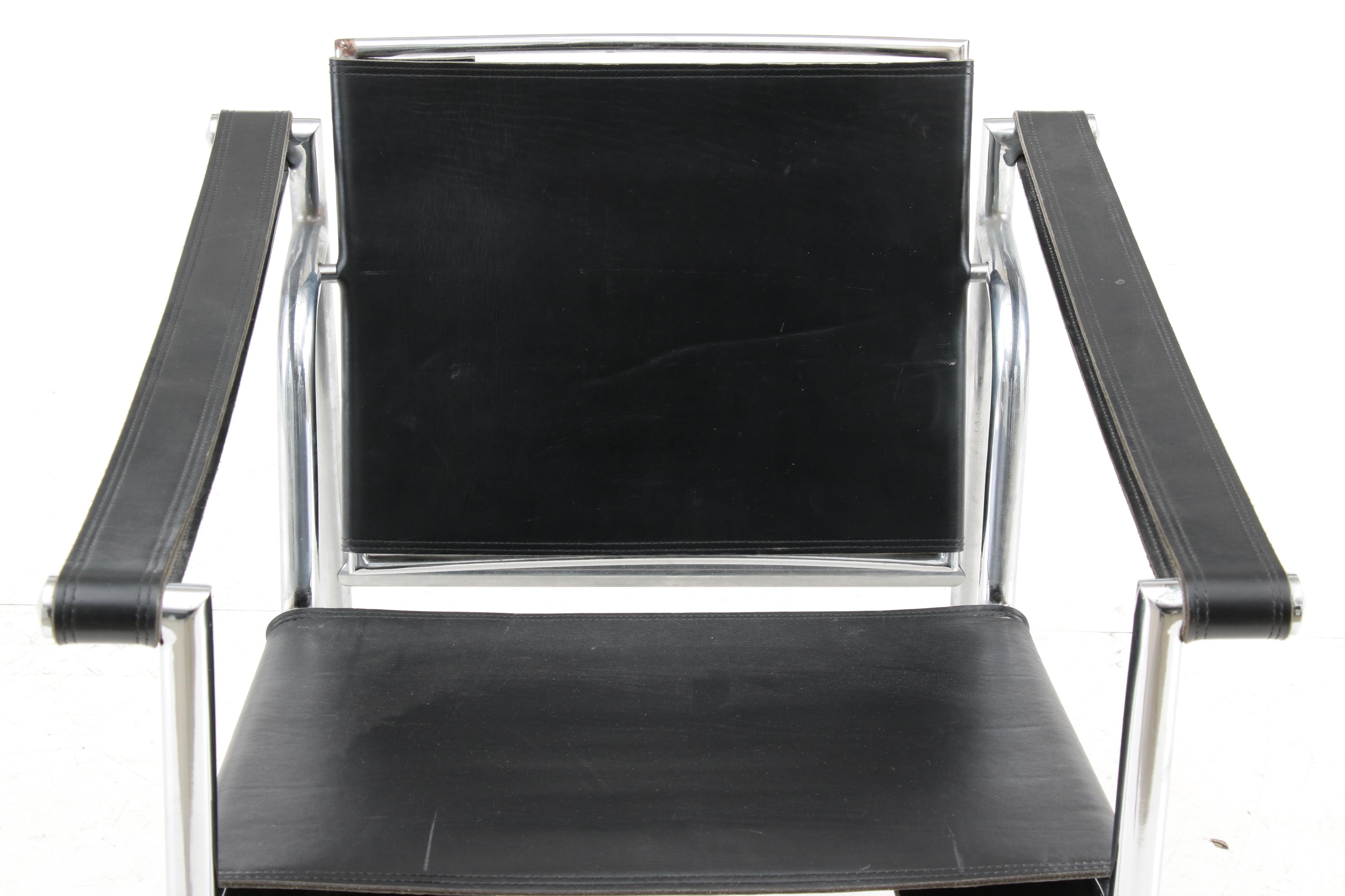 Bauhaus Style Leather Strap Sling Chair Pair after Le Corbusier's "LC1" Chair