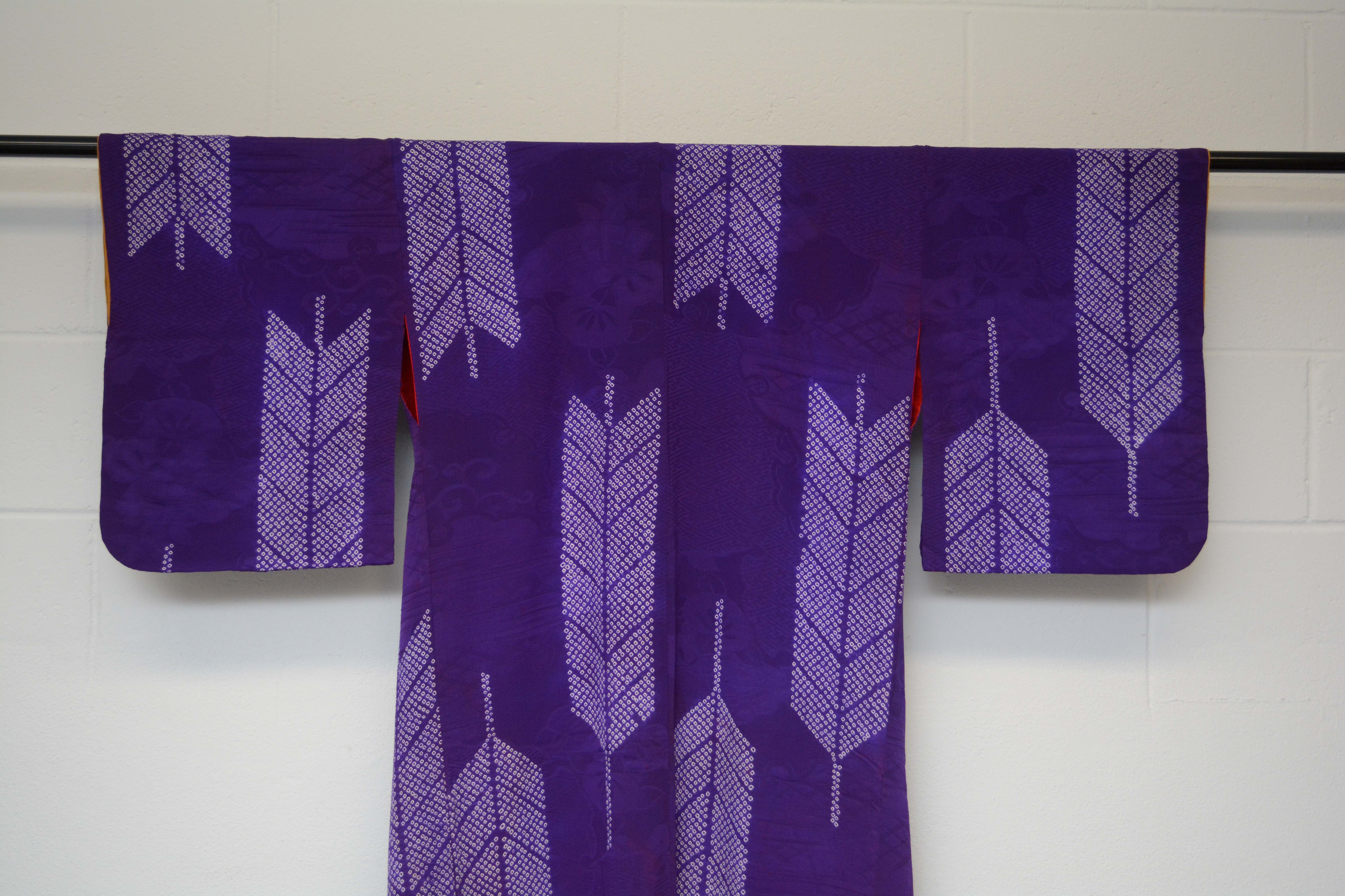 Circa 1915 Antique Handwoven Silk Damask Kimono