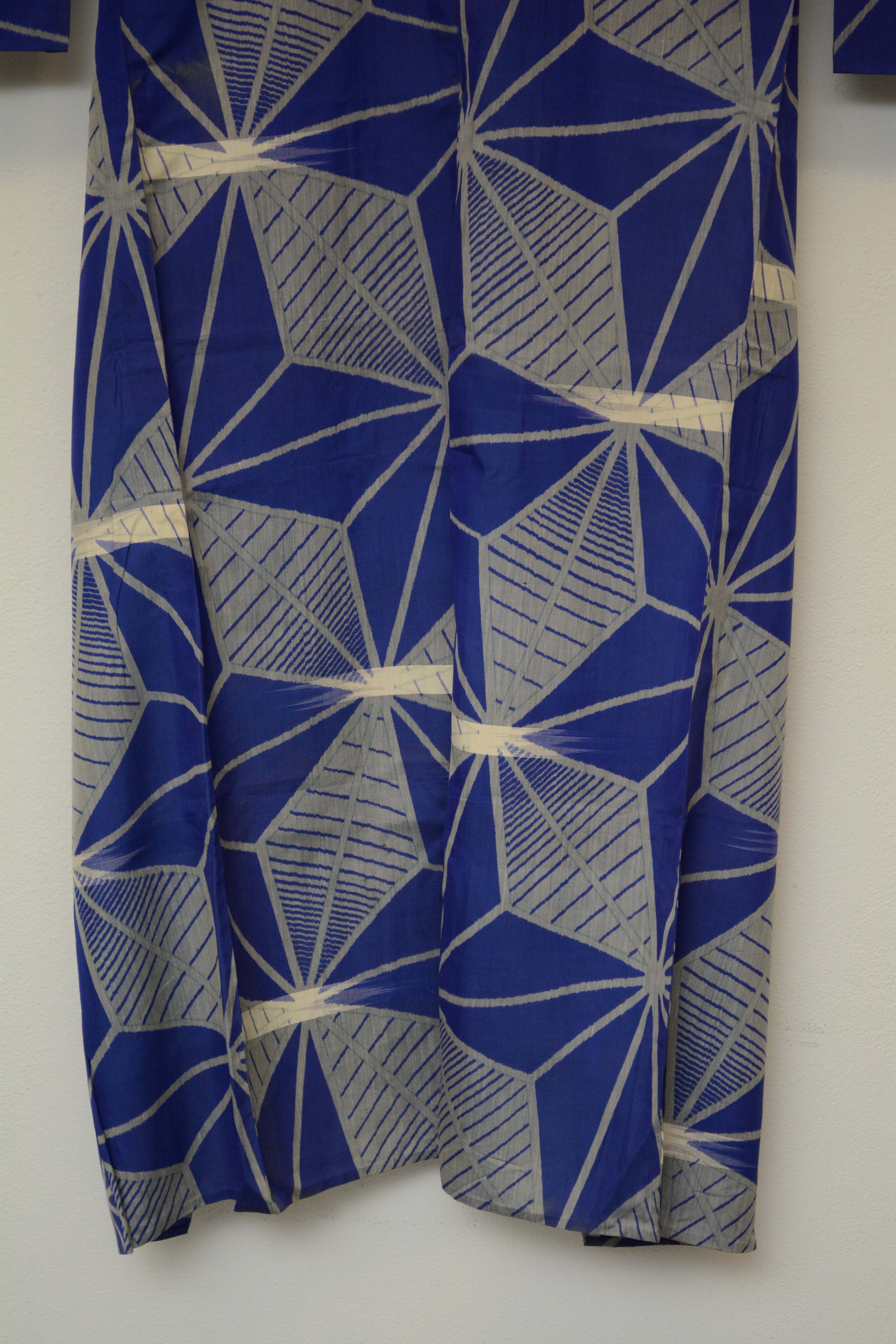 Circa 1925 Vintage Japanese Handwoven Kasuri Ikat Silk Kimono