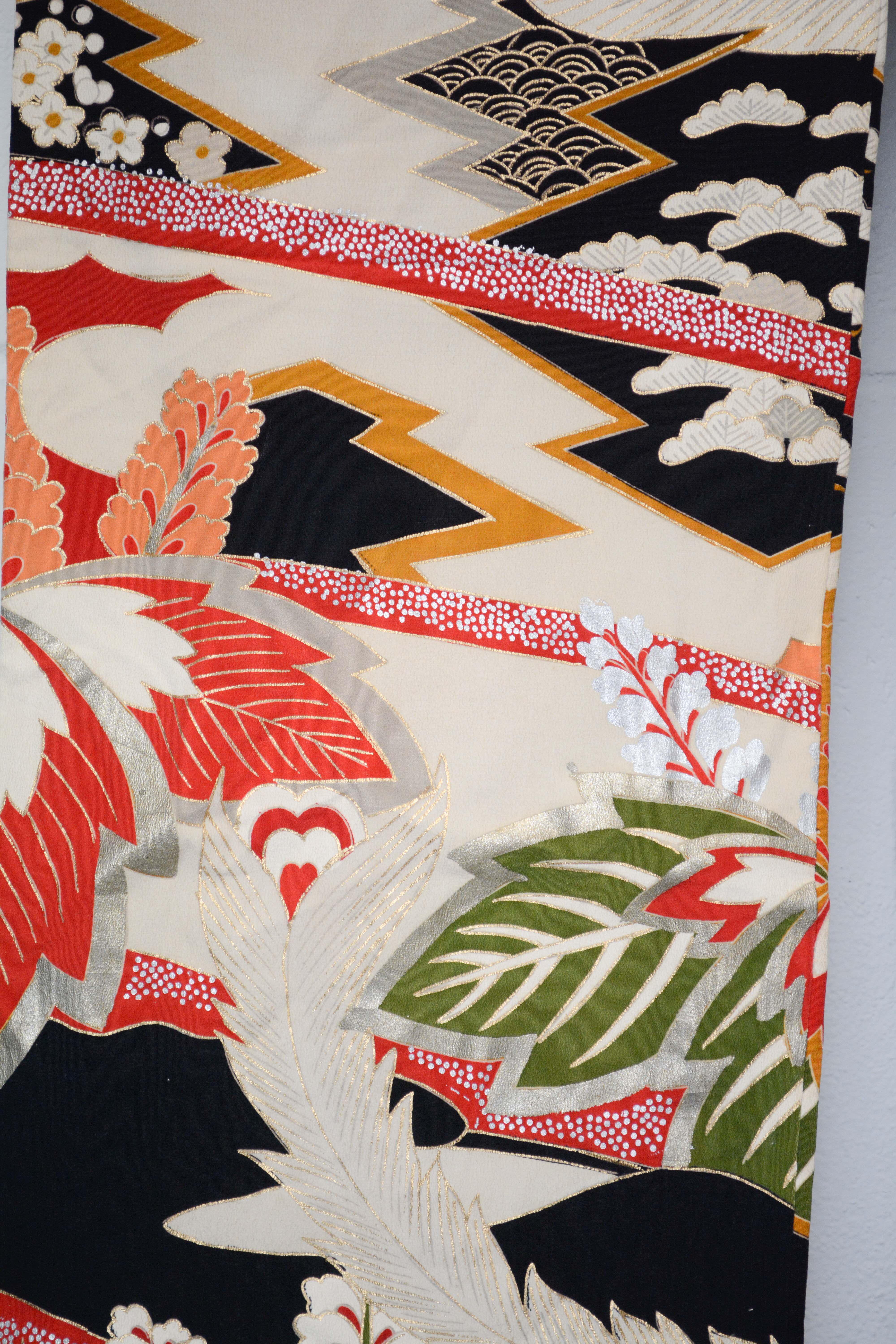 Circa 1915 Vintage Handwoven Formal Crested Silk Crepe Furisode Kimono