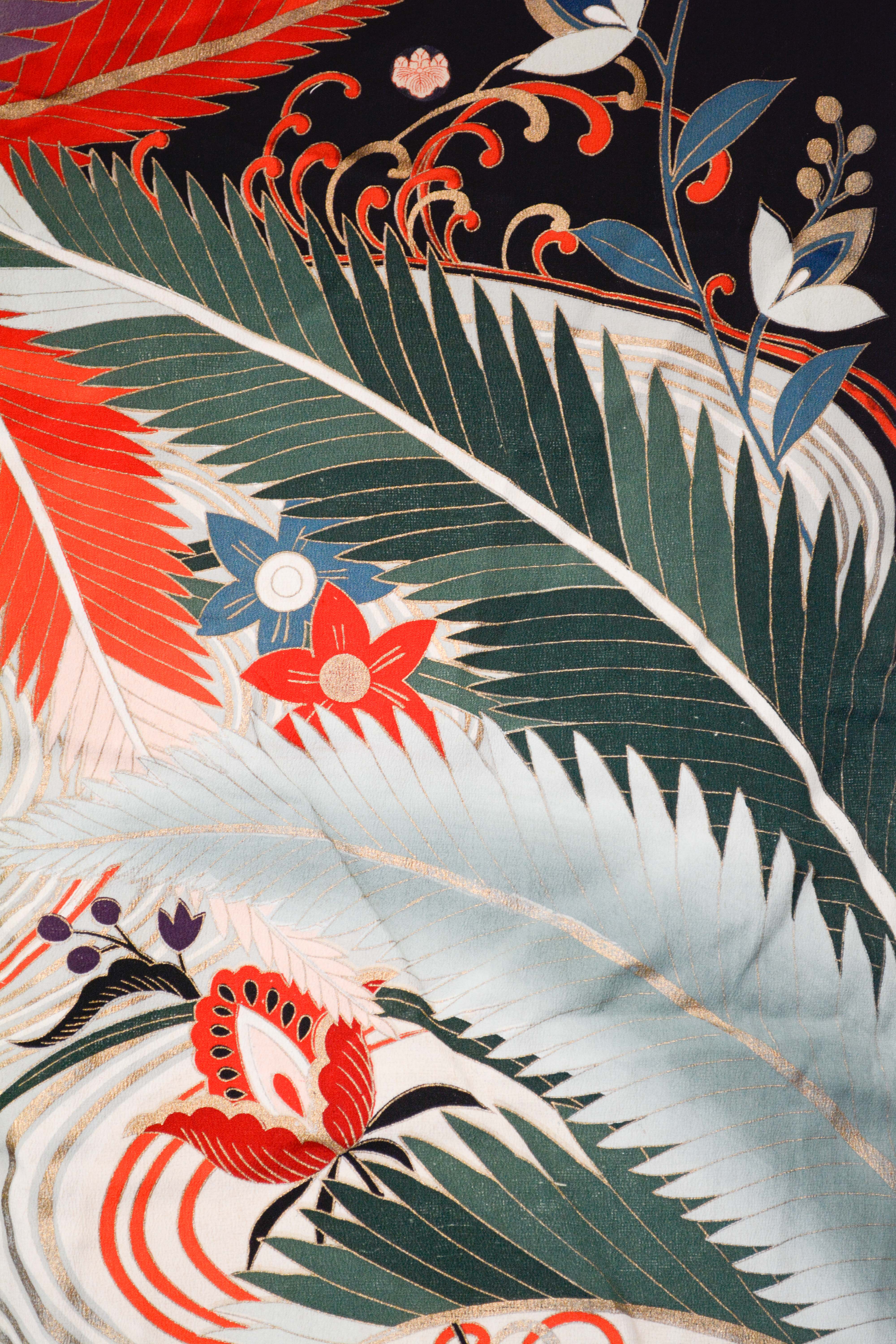 Circa 1930 Vintage Handwoven Silk Formal Crested Furisode Kimono