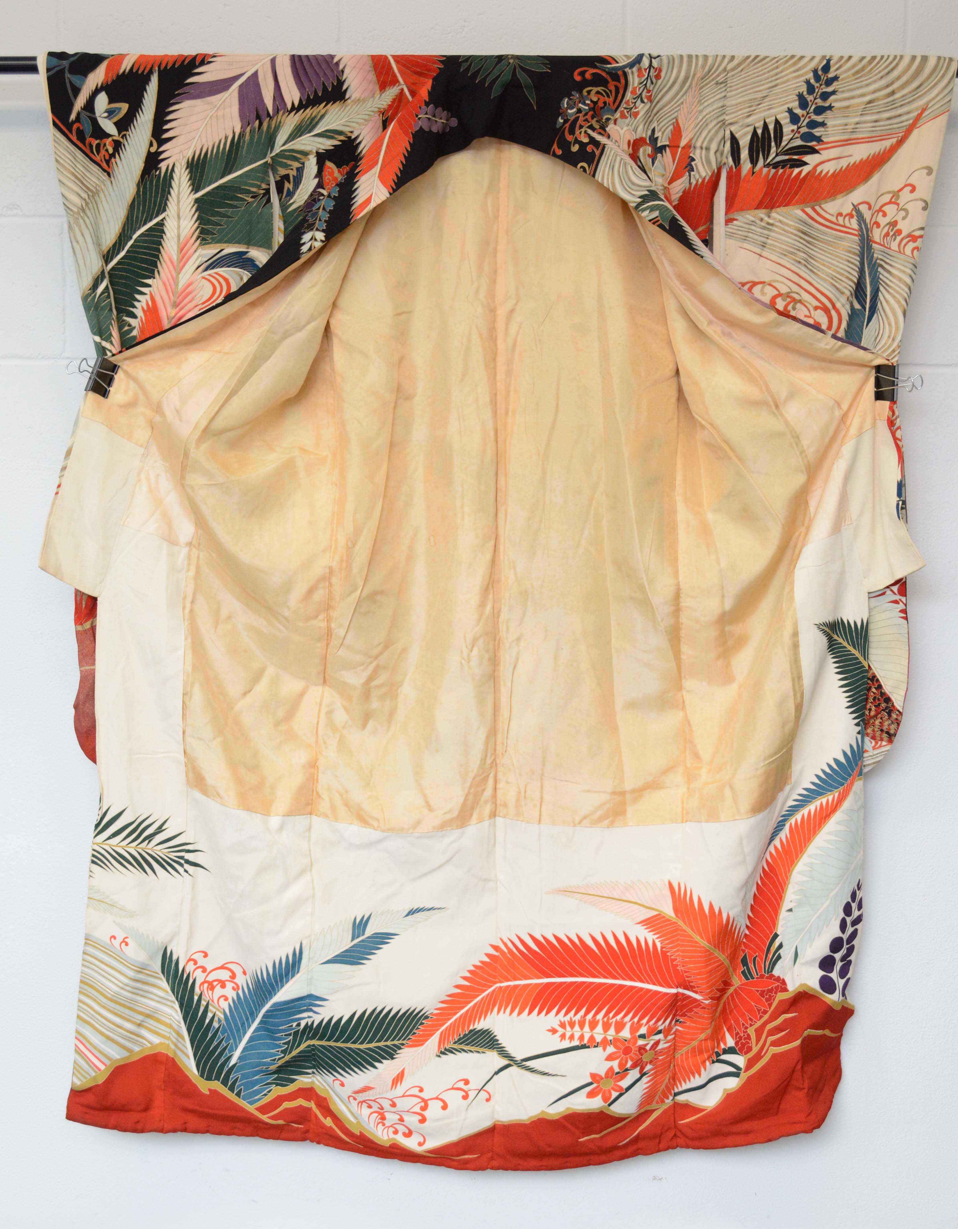 Circa 1930 Vintage Handwoven Silk Formal Crested Furisode Kimono