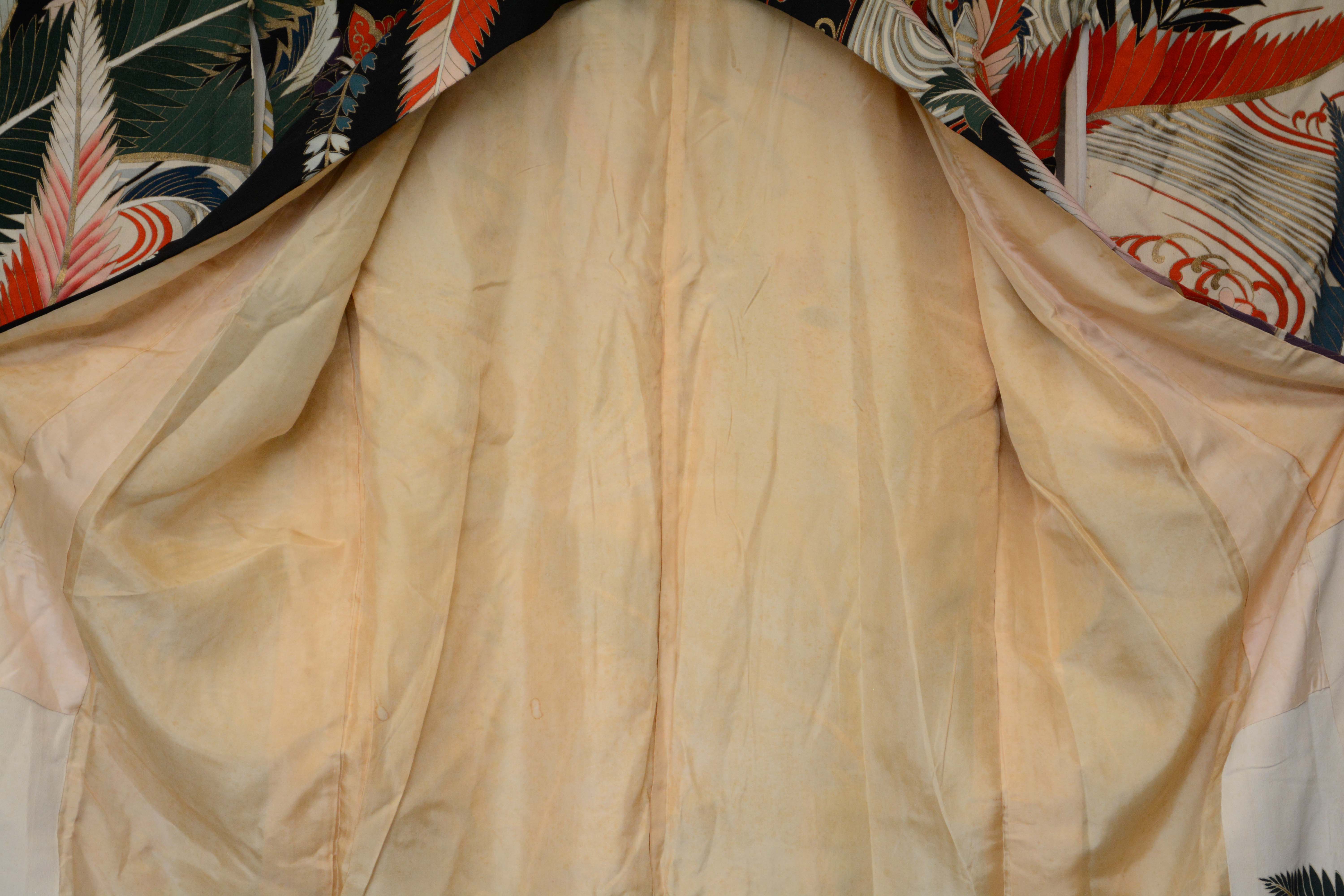 Circa 1930 Vintage Handwoven Silk Formal Crested Furisode Kimono