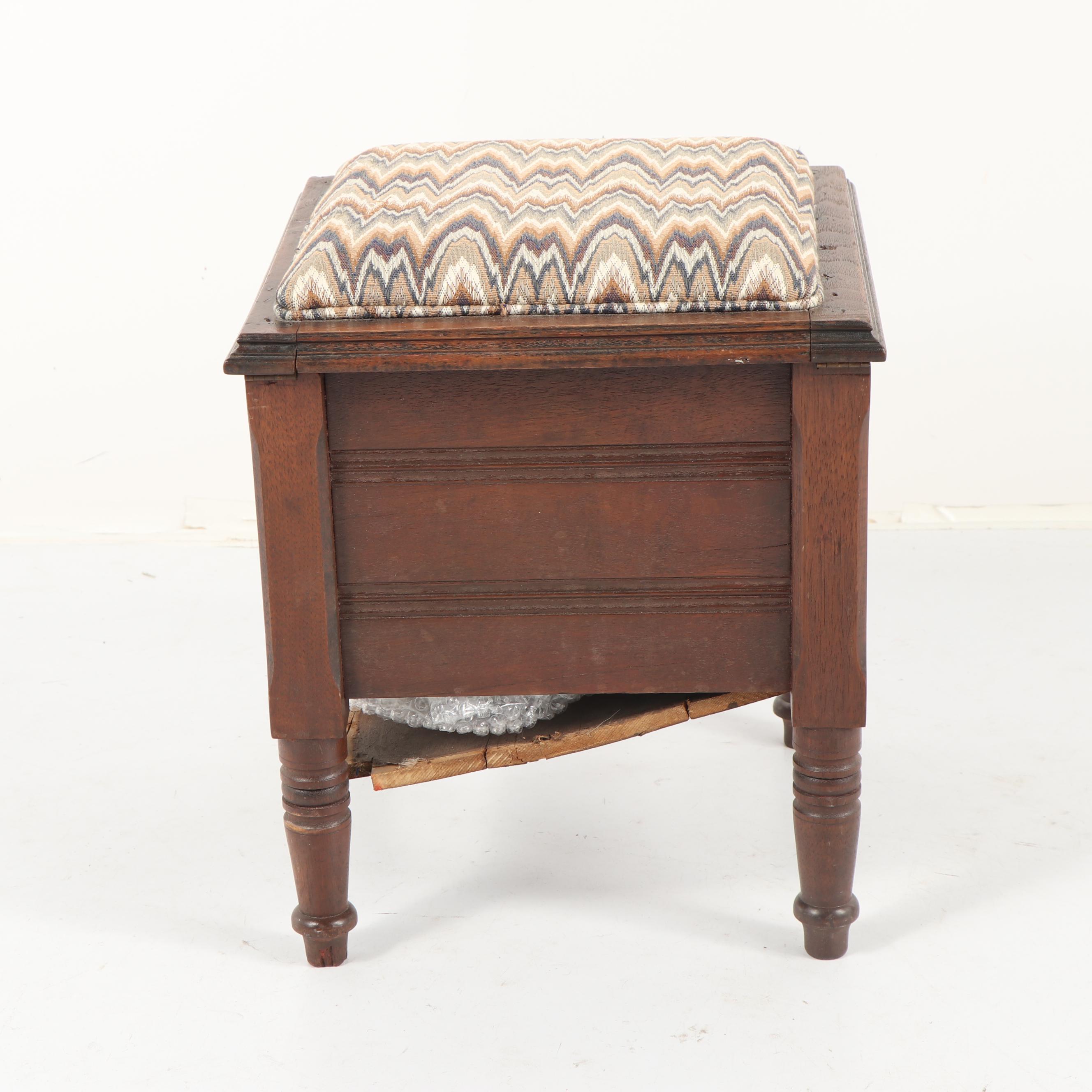 Oak Chamber Pot Stool, 20th Century