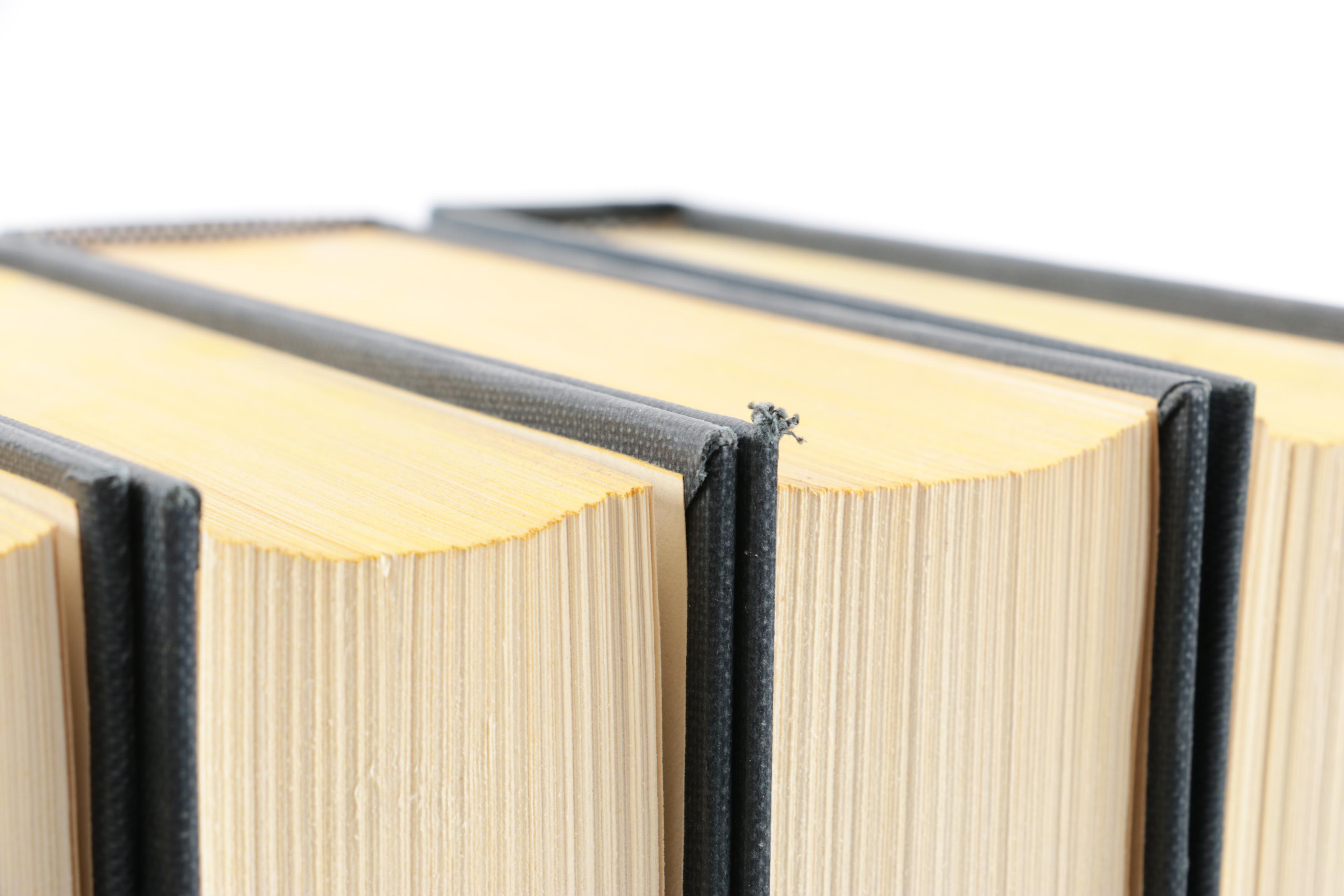 1926 "Abraham Lincoln: The Prairie Years and the War Years" by Carl Sandburg