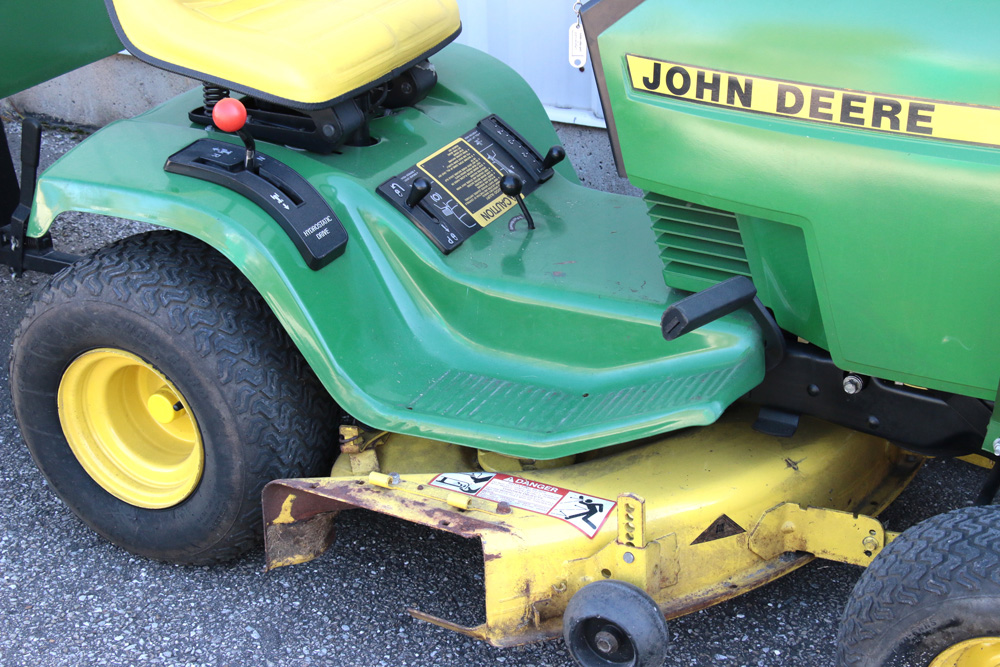 John Deere Hydro 185 Riding Mower