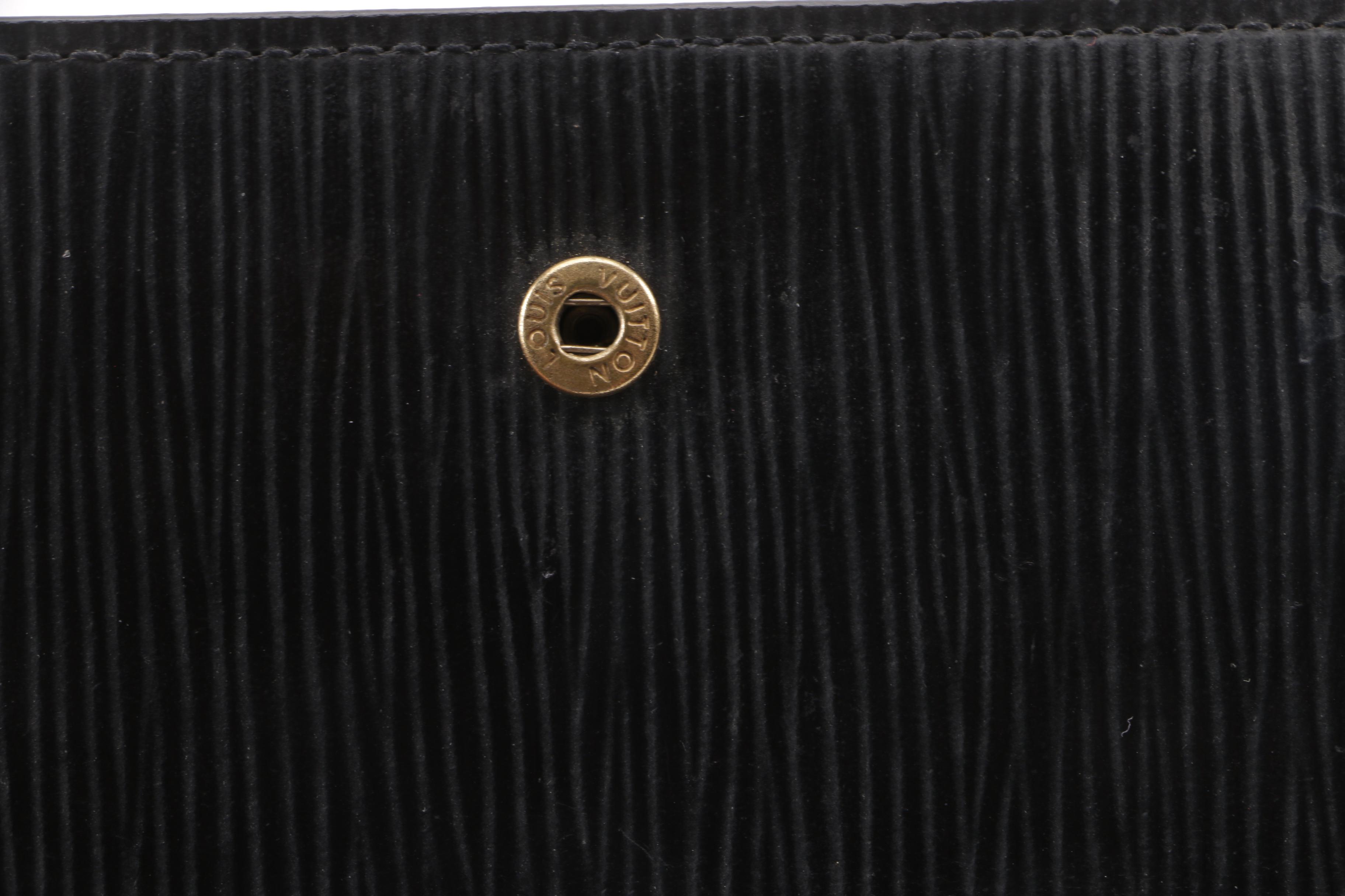 1999 Louis Vuitton Black Epi Leather Small Ring Agenda Planner