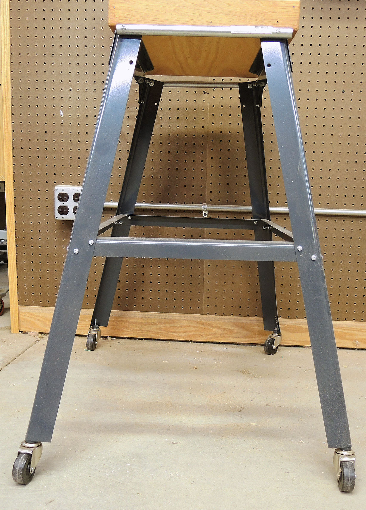 Starrett Precision Granite Surface Plate on Stand with Height Gauge