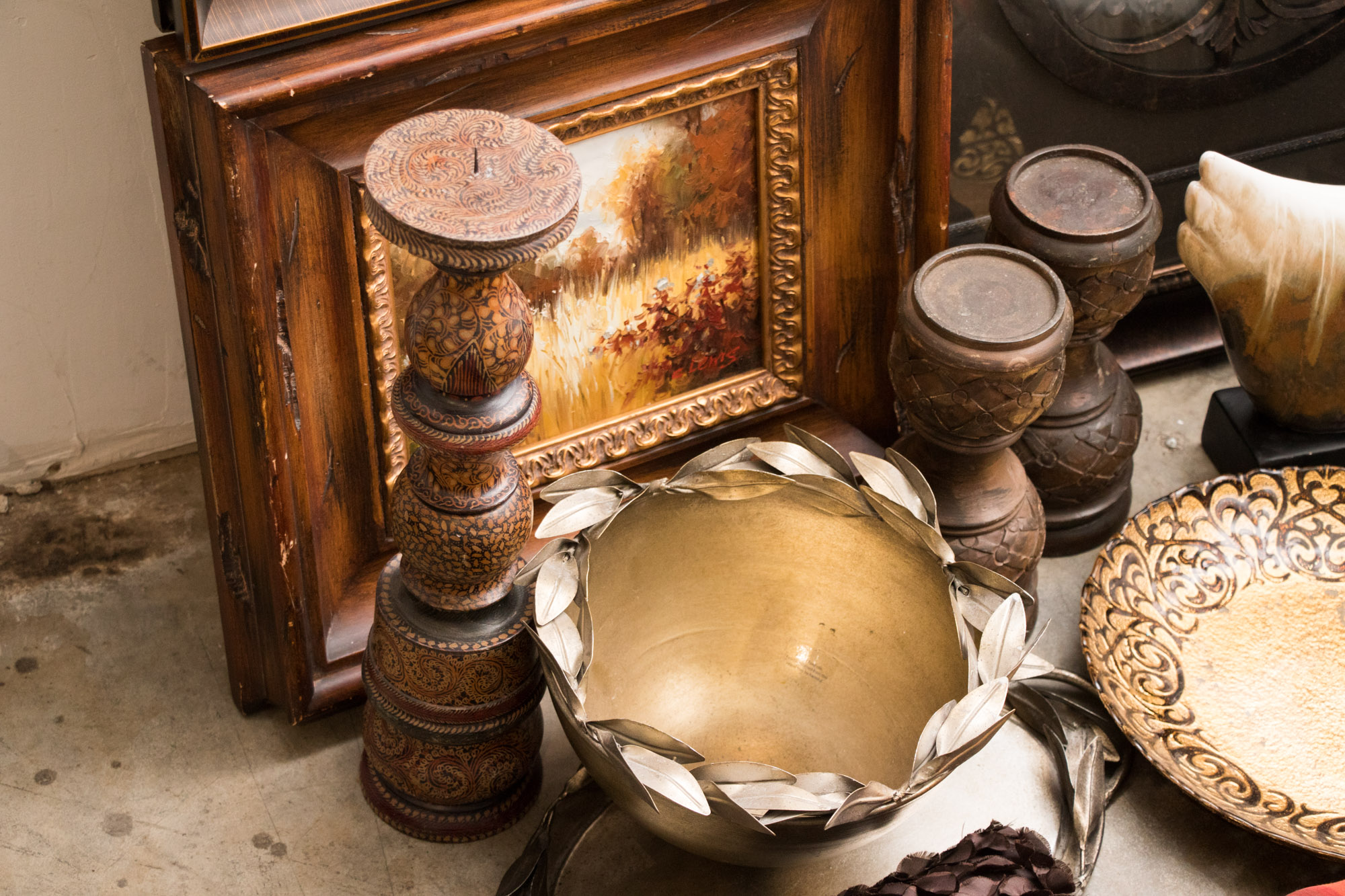 Traditional Home Decor Collection