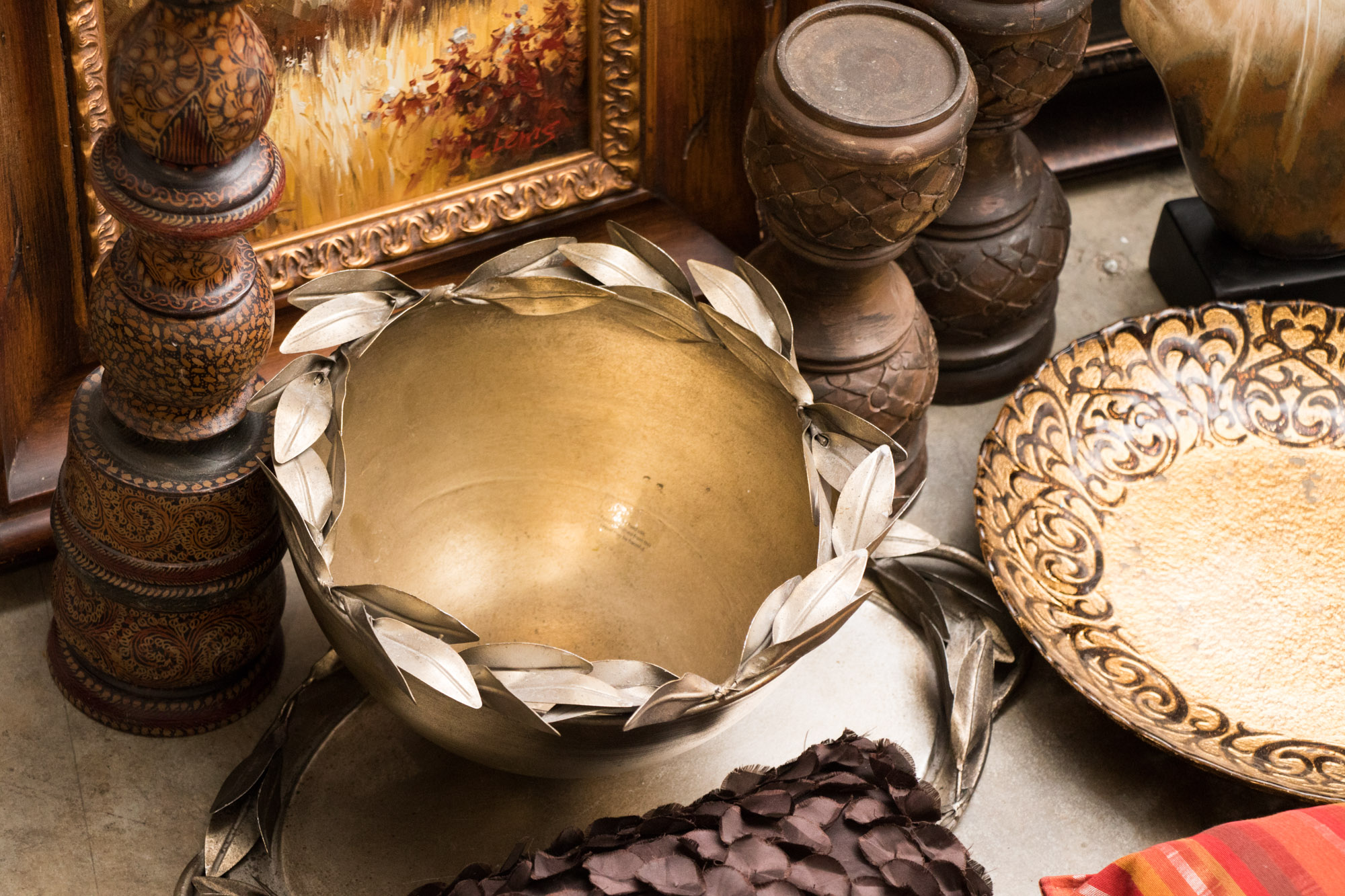 Traditional Home Decor Collection