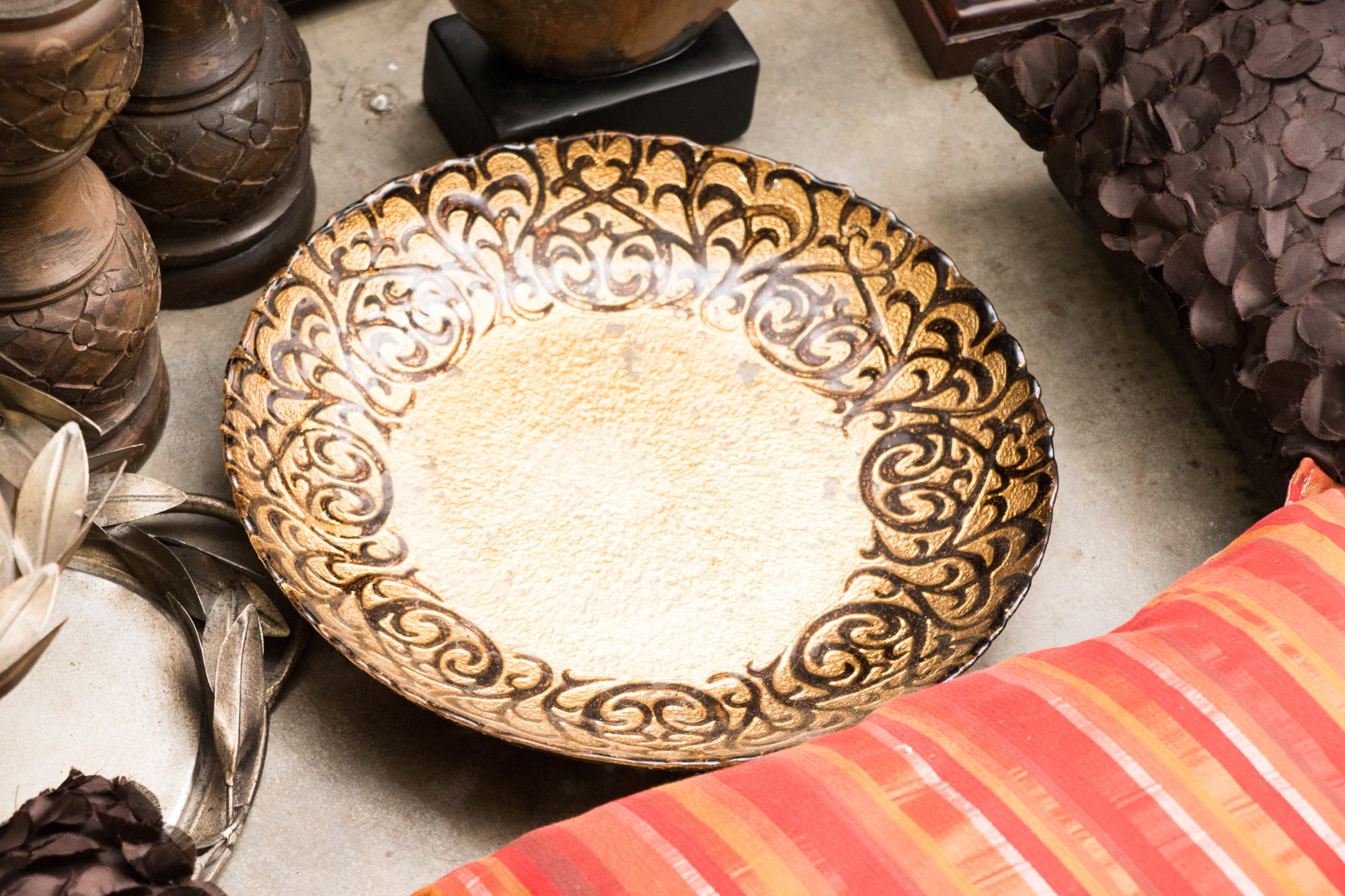 Traditional Home Decor Collection