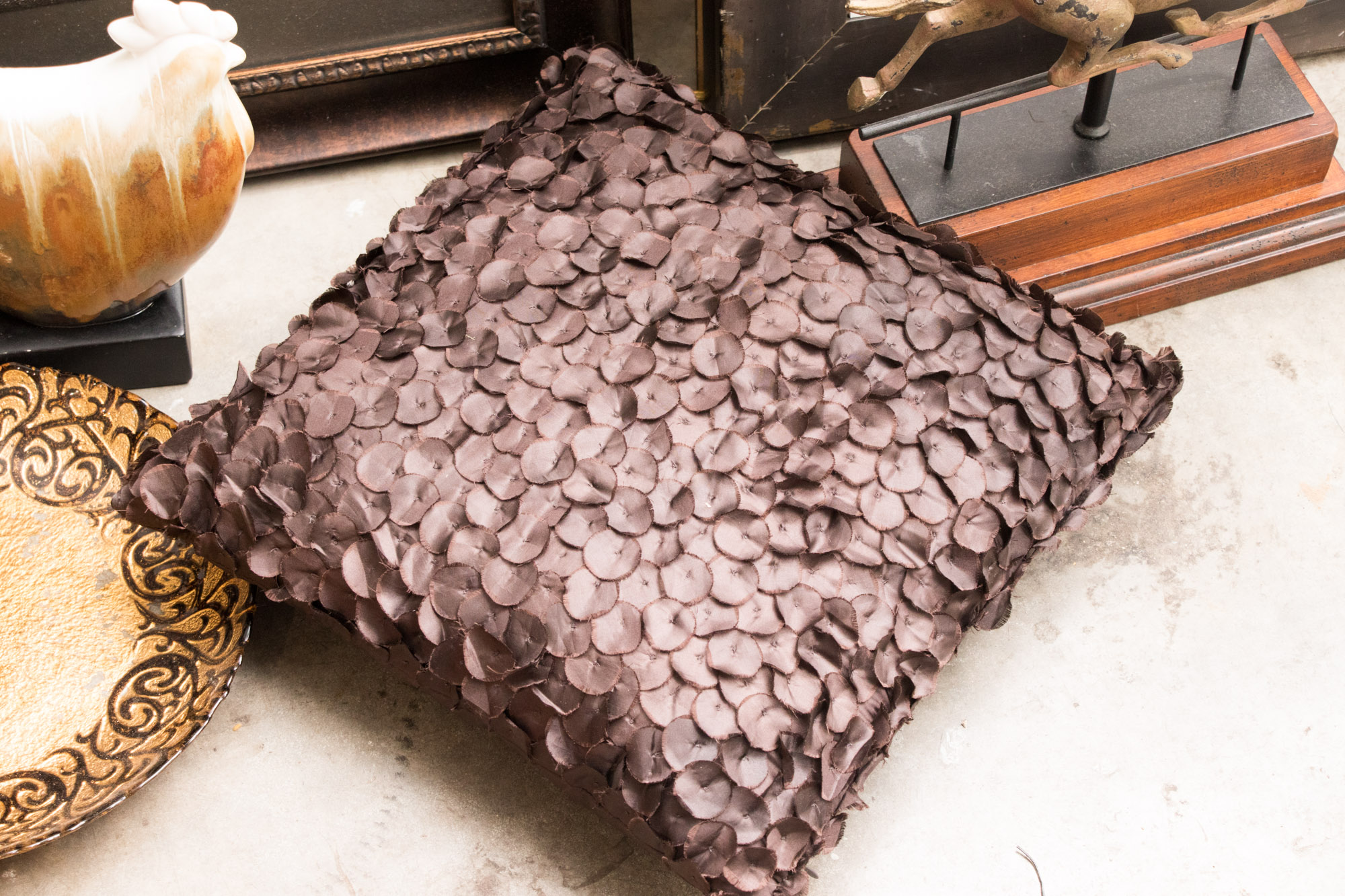 Traditional Home Decor Collection