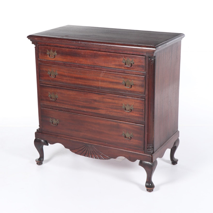 Federal Style Mahogany Chest of Drawers, Early/Mid 20th Century