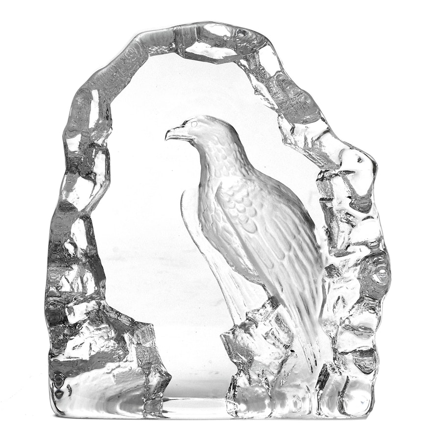 Mats Jonasson Glass Sculpture