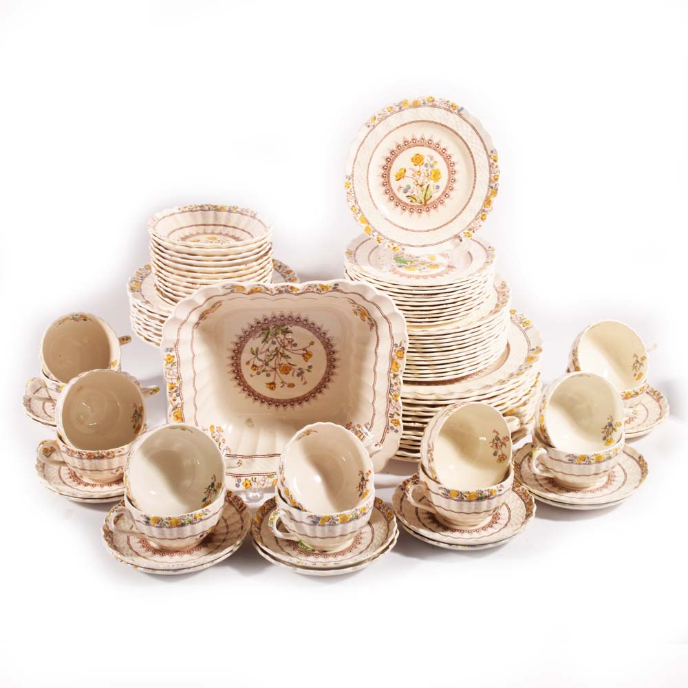 Copeland Spode "Buttercup" Earthenware Dinner Service