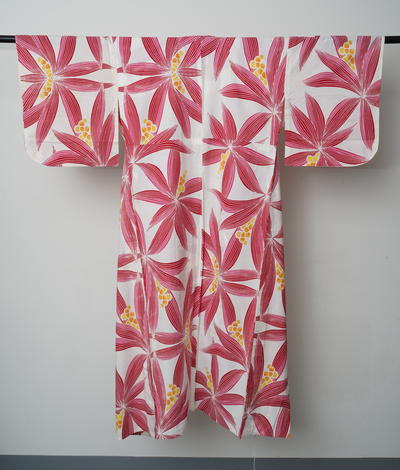 Circa 1950 Vintage Handwoven Cotton Yukata Kimono