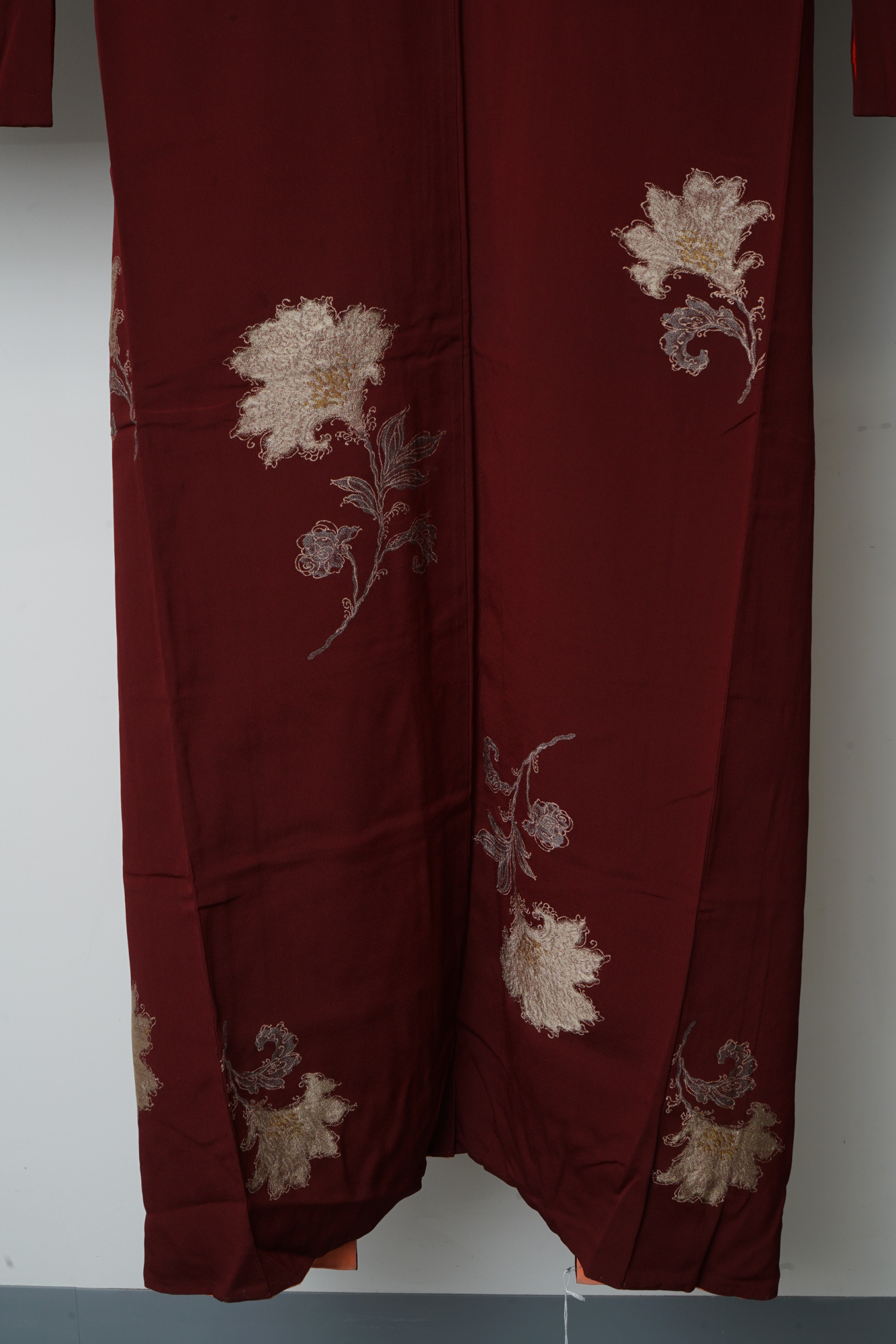 Circa 1930s Vintage Handwoven Omeshi Silk Crepe Kimono