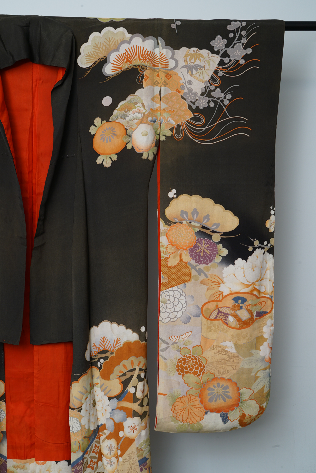 Circa 1880 Antique Handwoven Formal Crested Silk Crepe Furisode Kimono