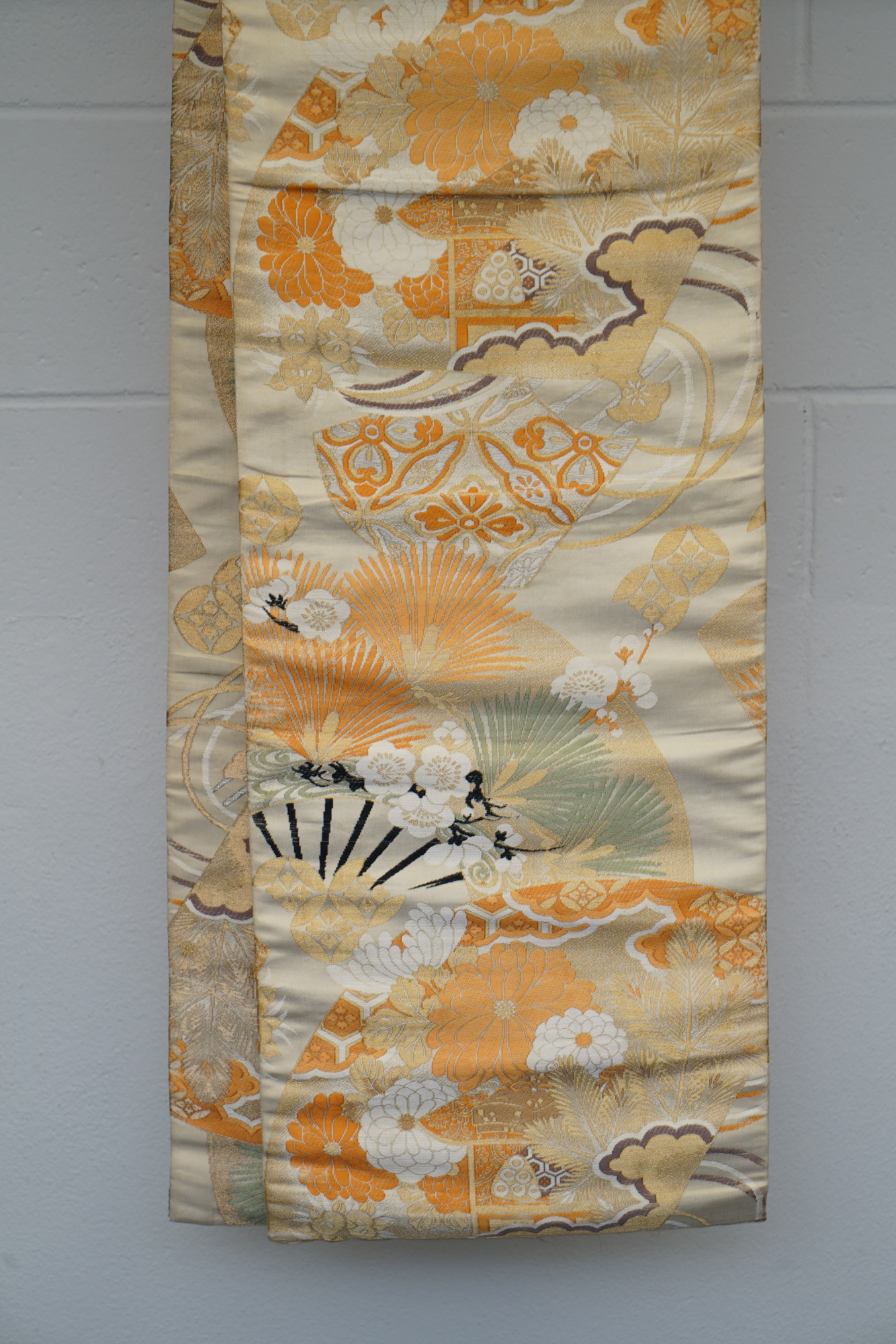 Circa 1930 Vintage Hand Brocaded Silk Maru Obi